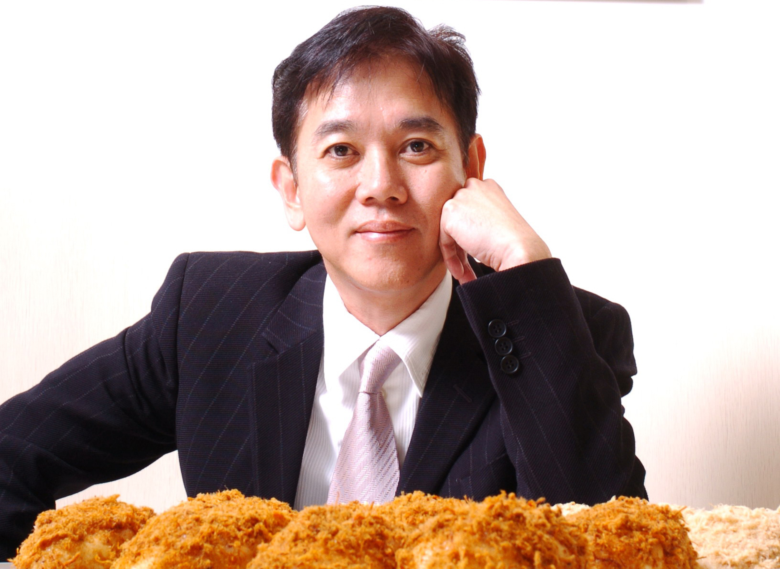 郭明忠過去在台灣創業賺得第一桶金，回到新加坡後成立麵包物語。（東方IC）