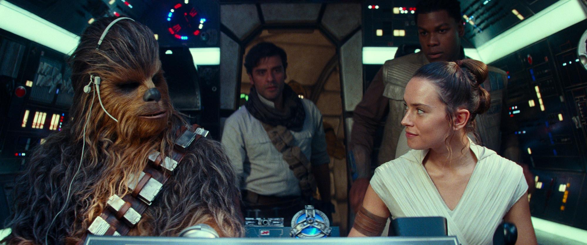 《STAR WARS: 天行者的崛起》全球首週開出新台幣111億票房成績。(迪士尼)
