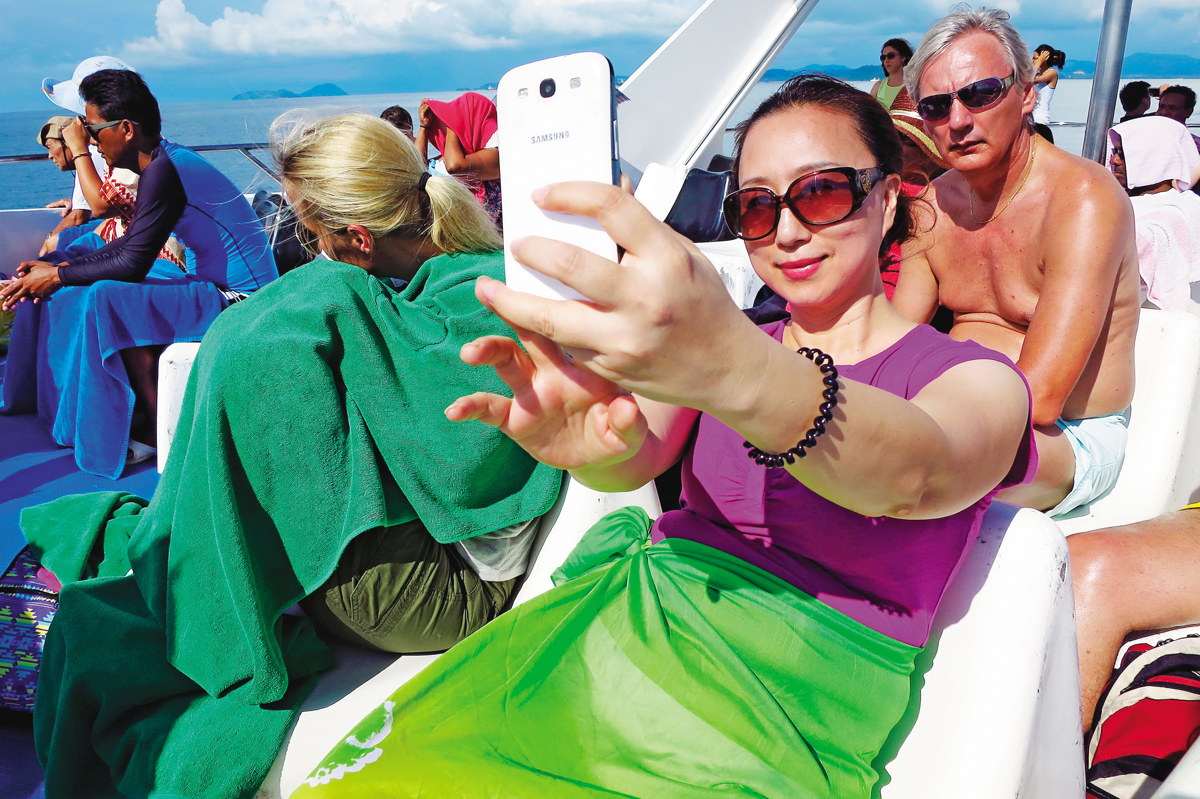 想許自己一個健康無憂的老後,可透過ETF專業平台,打造個人專屬的退休金方案。(東方IC)