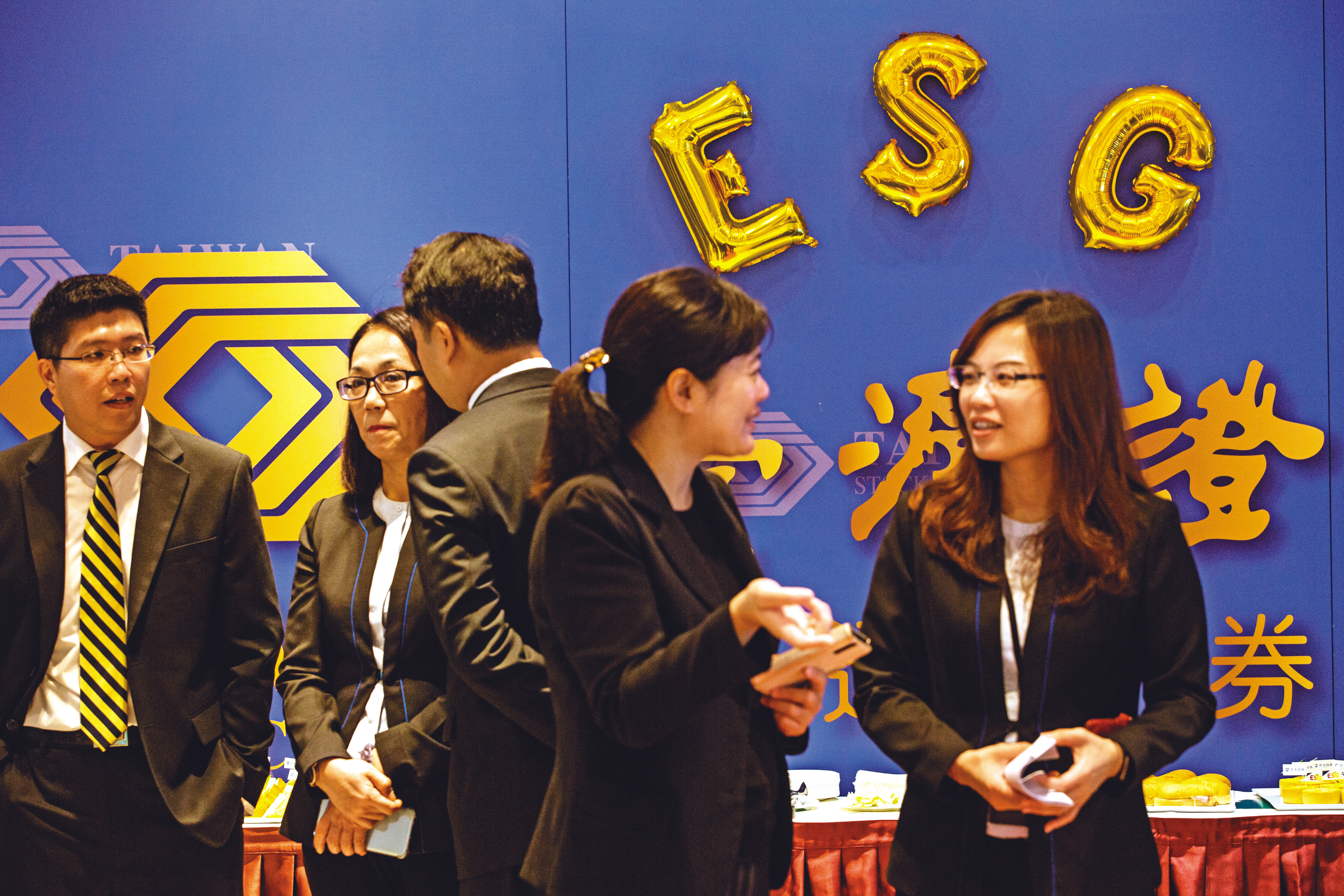 元大臺灣ESG永續ETF掛牌上市才3個多月時間，成交金額已經名列國內股票型ETF第3名。