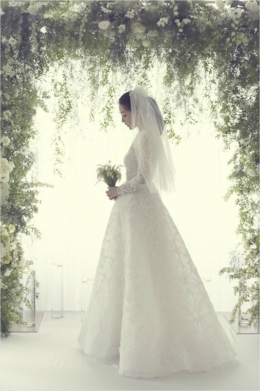 崔智友去年3月低調結婚,不願公開老公身份。(網路圖片)