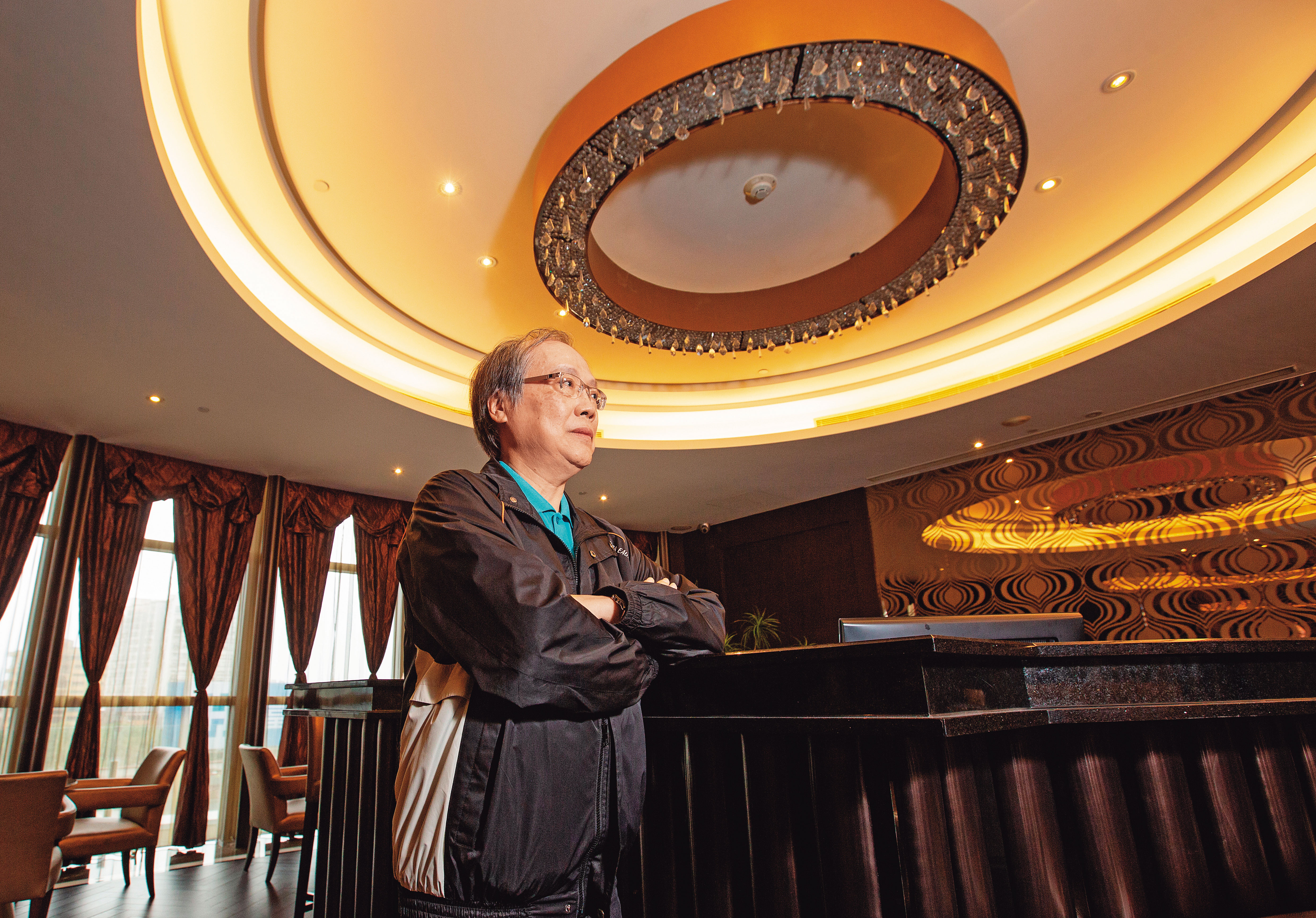 傅君玉近期一次購入4戶新北新板頂級豪宅，霸氣舉動背後，是功力深厚的存股智慧。