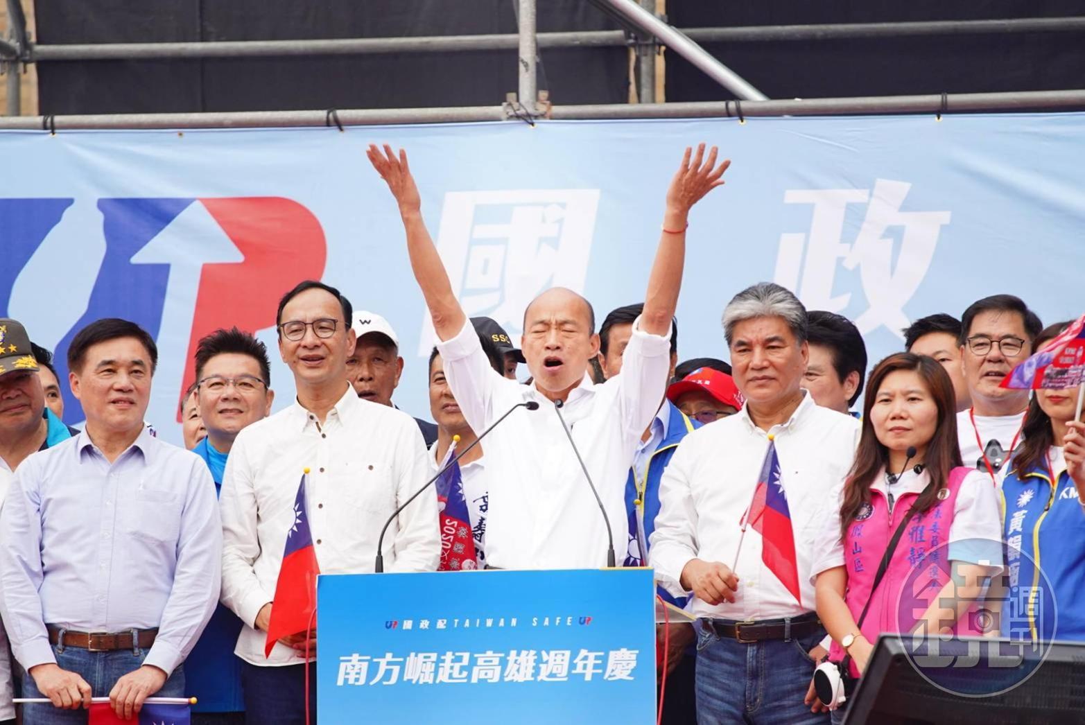 國民黨總統候選人韓國瑜近日陷入抱嬰風波。（資料照）