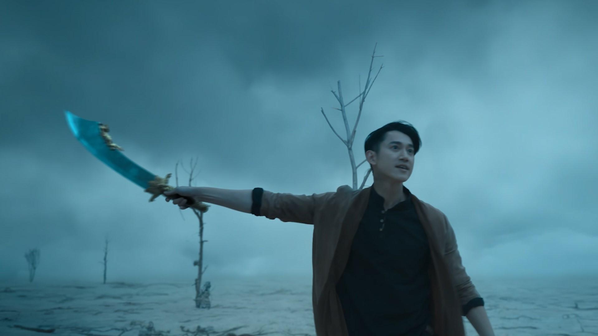吳慷仁在《彼岸之嫁》中飾演天庭守衛,精通各式法術。(Netflix提供)