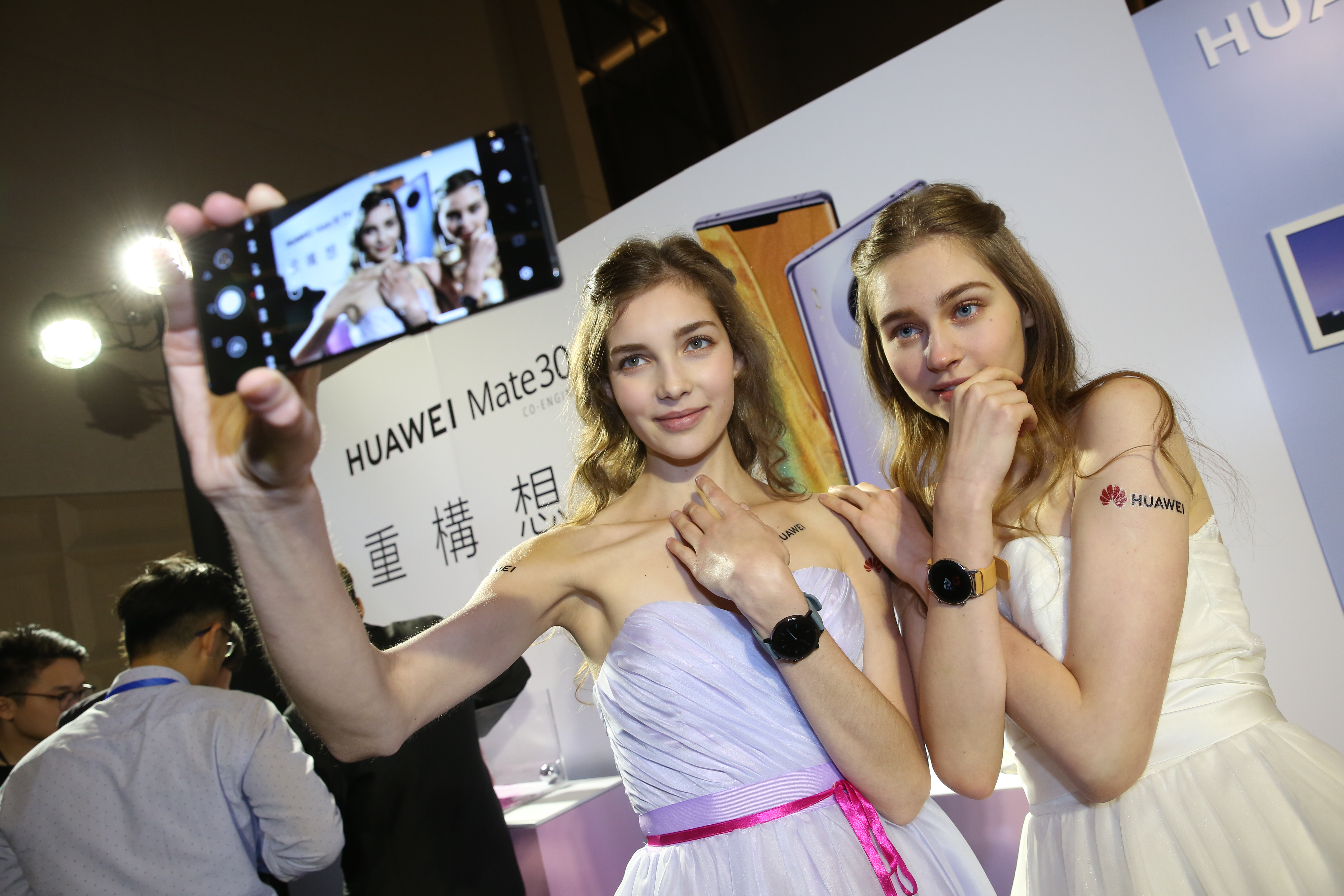 華為遭到美國防堵，讓台灣供應鏈意外受惠。