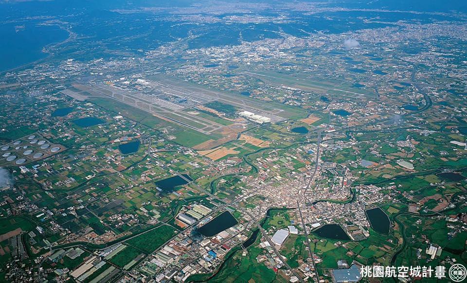 「桃園航空城」、「亞洲矽谷」、「軌道建設」是桃園發展的三支箭,與城市、交通和產業轉型息息相關。