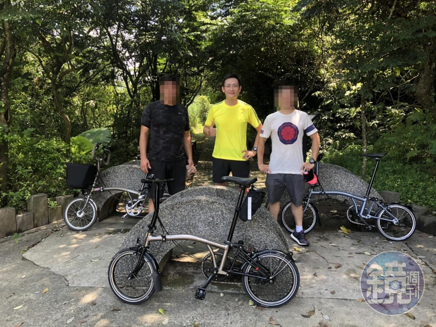 林男與陳綺貞交往後很重視身材，經常與車友參加活動。（讀者提供）  