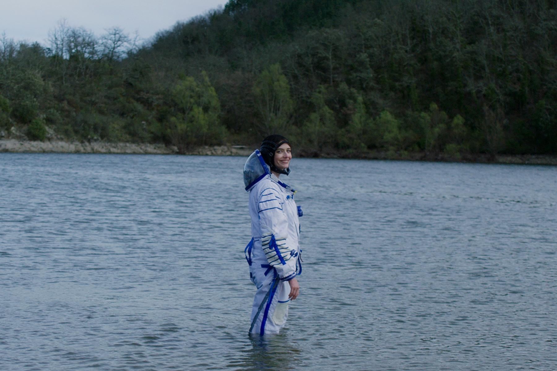 伊娃葛林甩開性感狂野形象,演出夢想登上太空的科學家。(采昌提供)