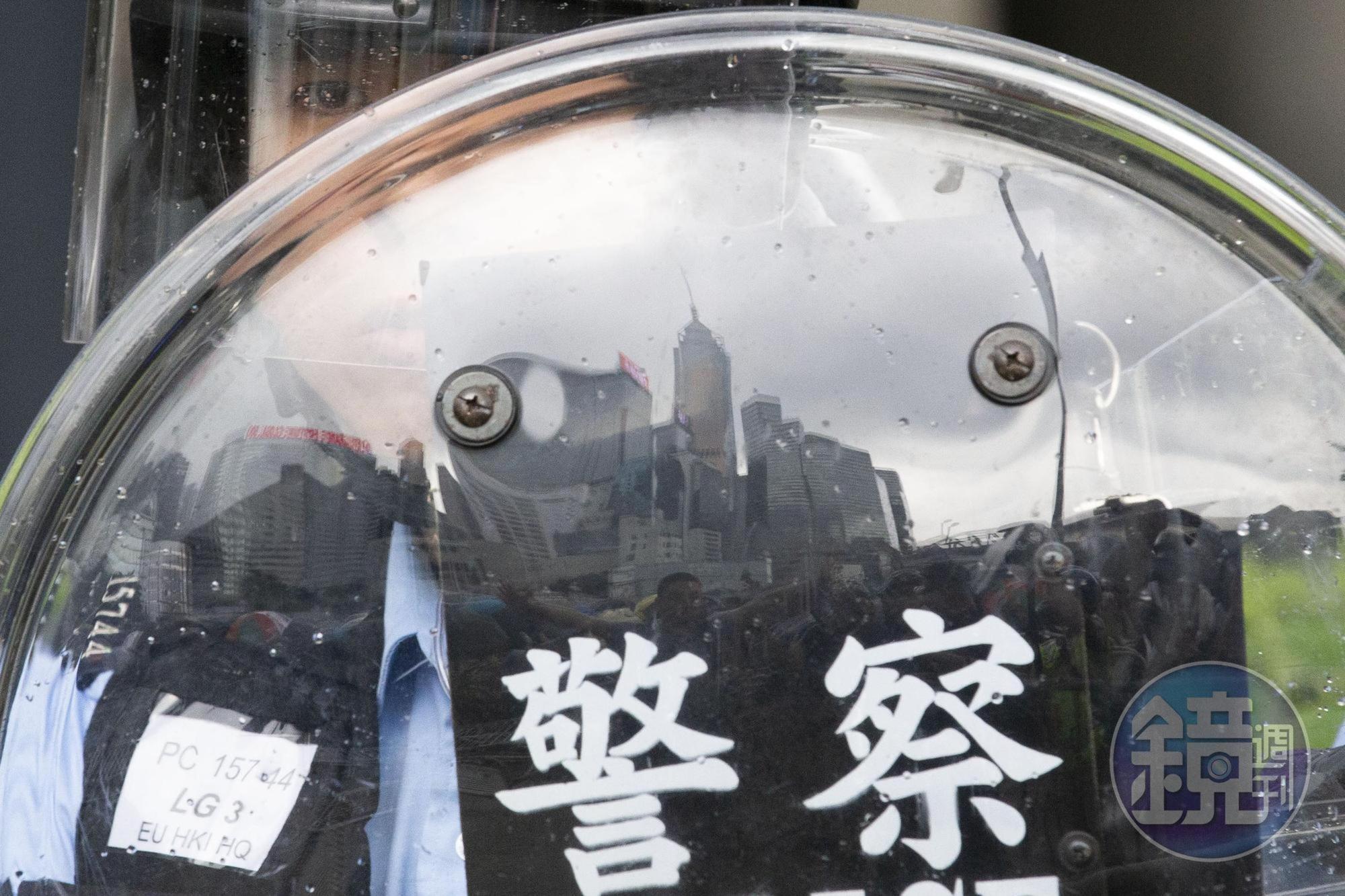 網媒《立場新聞》記者個資遭警方洩漏。(圖非當事人)