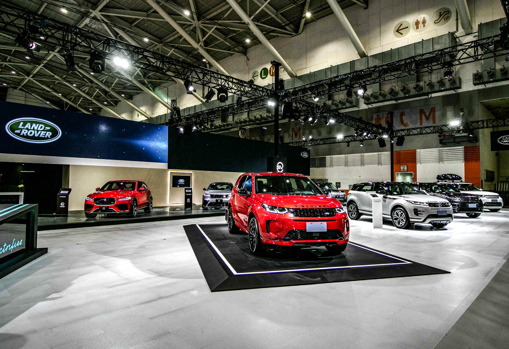 【台北車展】帥氣與時尚之間！JAGUAR LAND ROVER端出魅力大菜