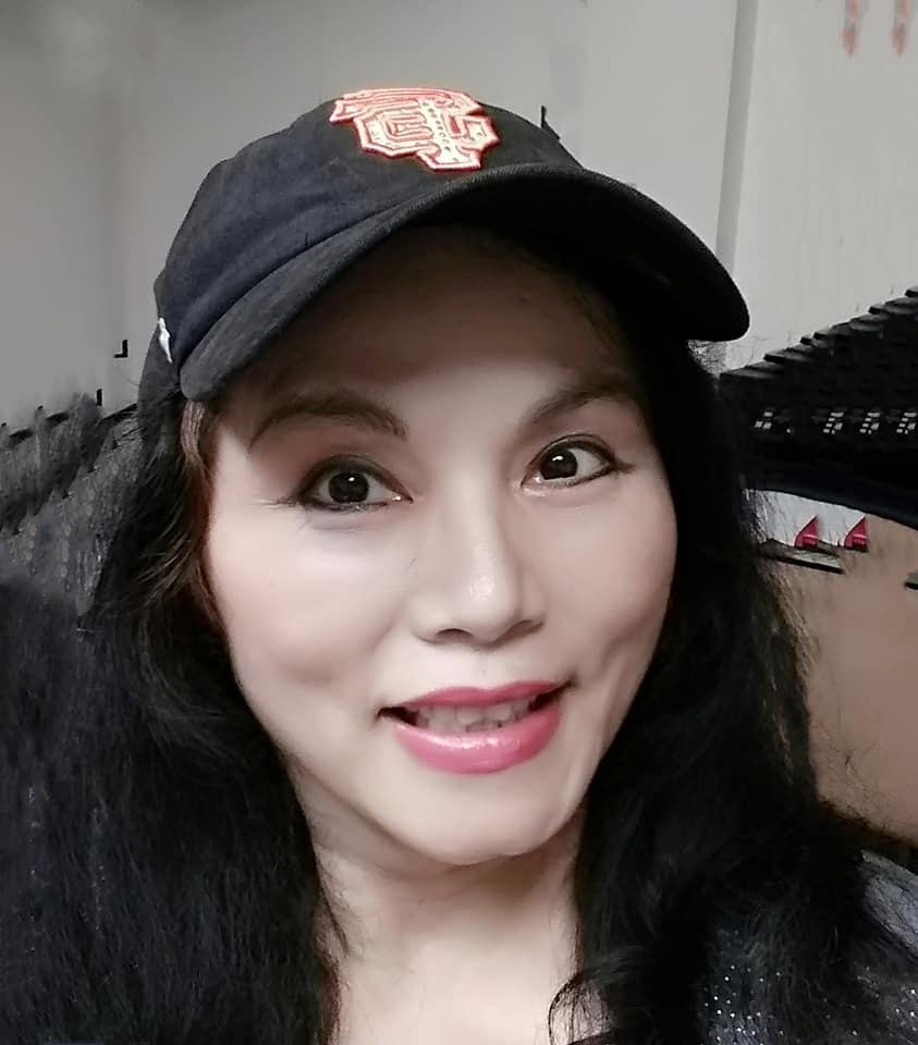 李珮菁曾因想購買義肢穿戴裝置，稱不得已才要大家匯款。（翻攝李珮菁臉書）