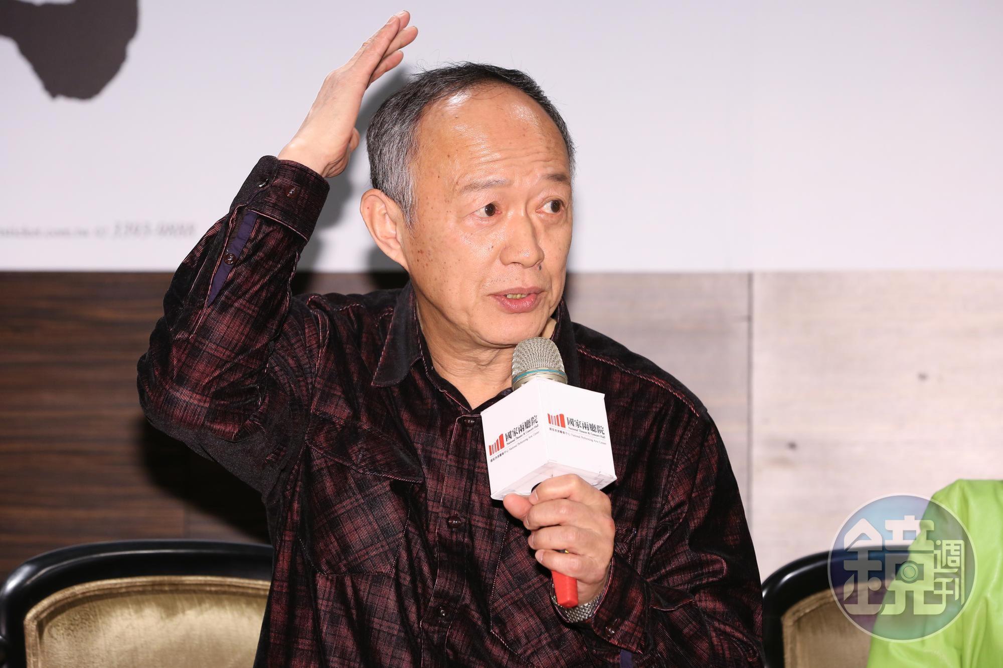金士傑60歲老來得子,近年也積極演出賺奶粉錢。