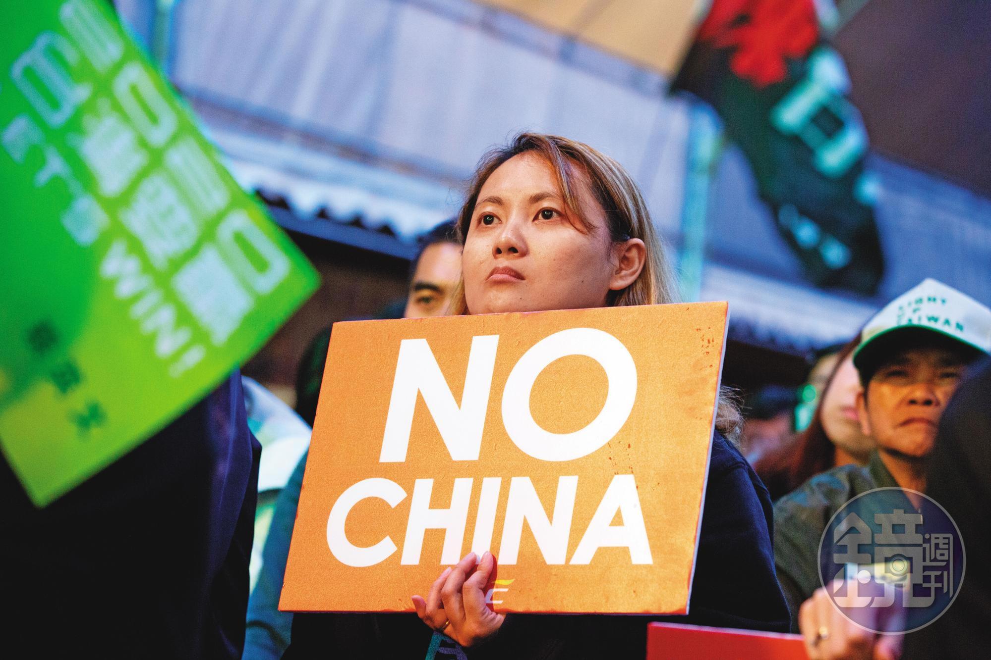 從《反滲透法》立法過程，明顯可看出青年世代對藍、綠兩黨民心向背。