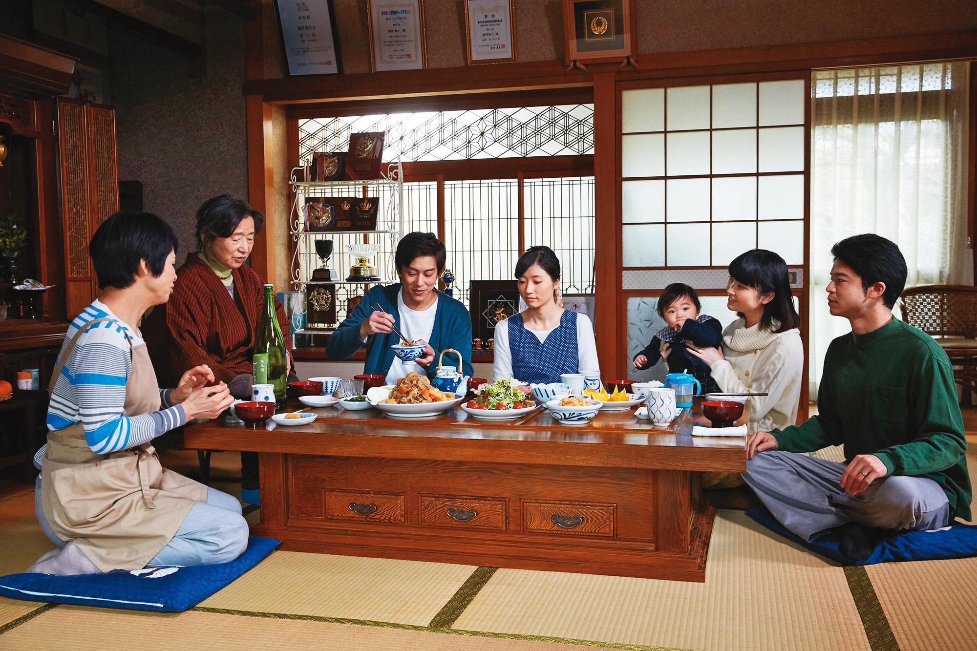 	《與昨日同行》全片於新居濱市取景，當地居民大方出借民宅讓劇組拍攝。（可樂電影提供）