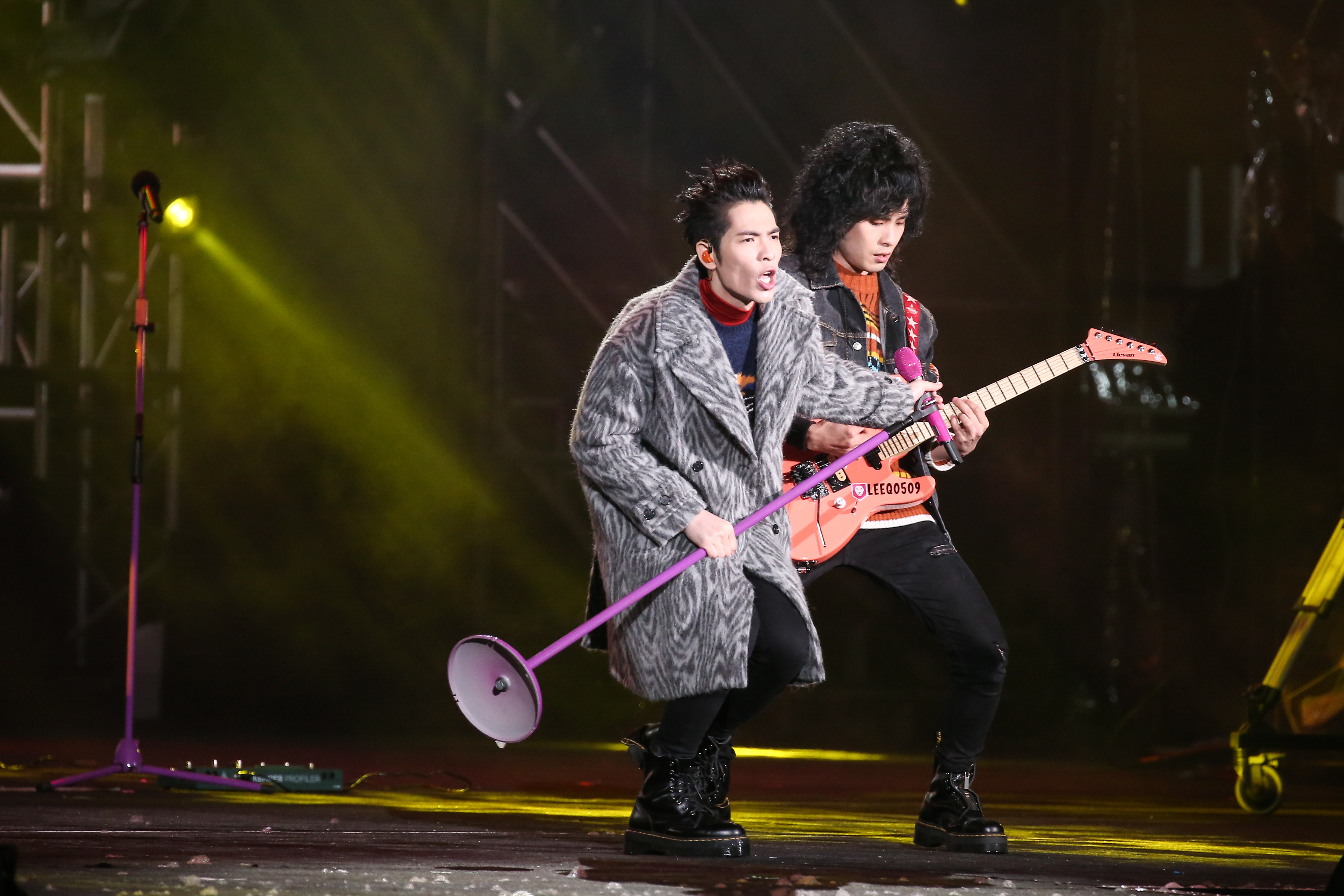 蕭敬騰帶領「獅子LION合唱團」瘋狂嗨翻台北跨年夜。