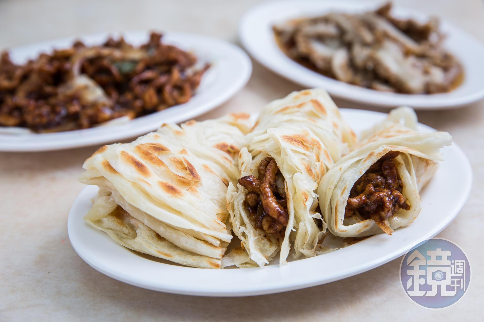 為了不吃牛肉的客人,穆記還推出現炒的京醬豬肉絲配斤餅。(190元/份)