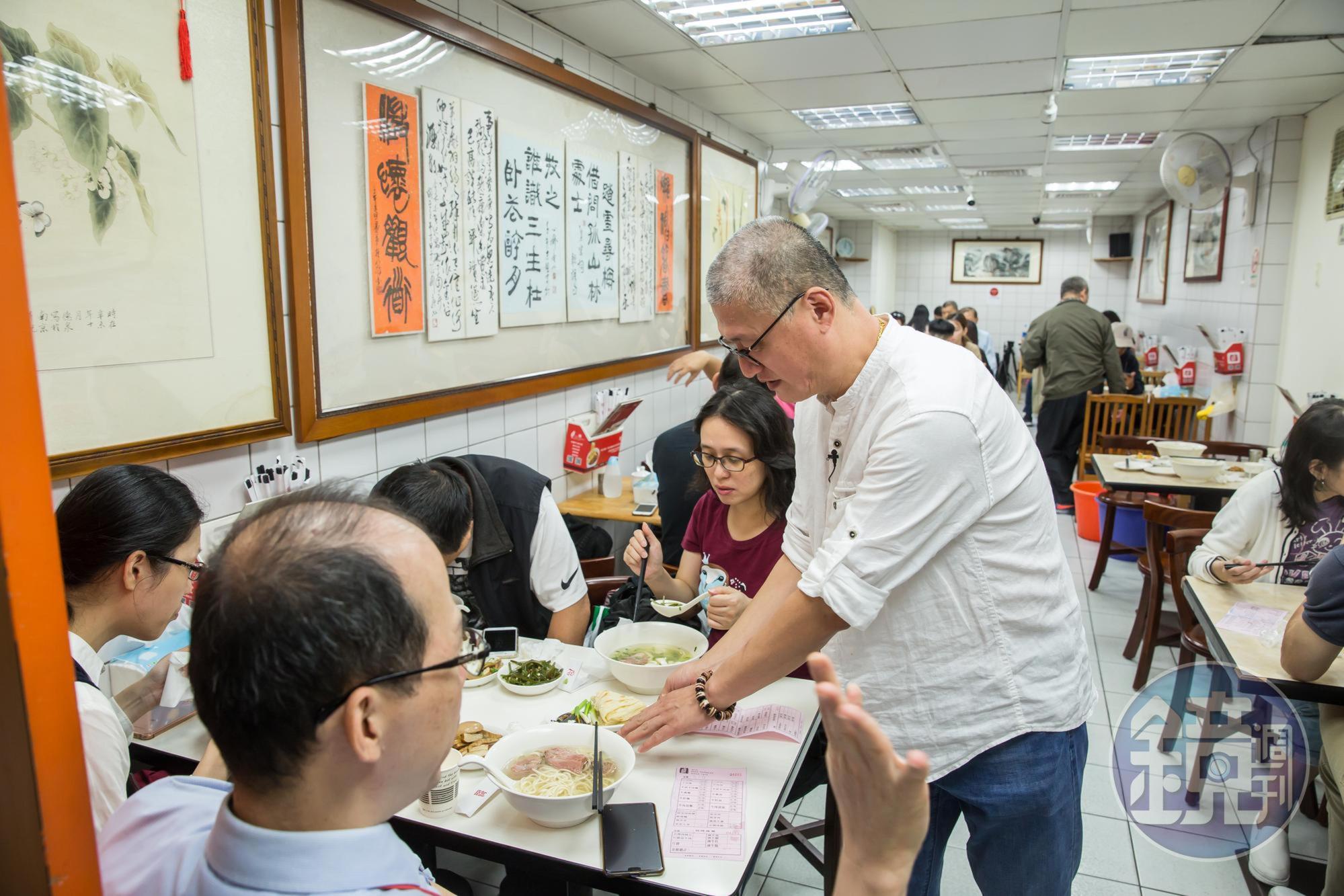 穆記牛肉麵因人手不夠從不參加牛肉麵節比賽，2019年仍獲得米其林必比登推薦。