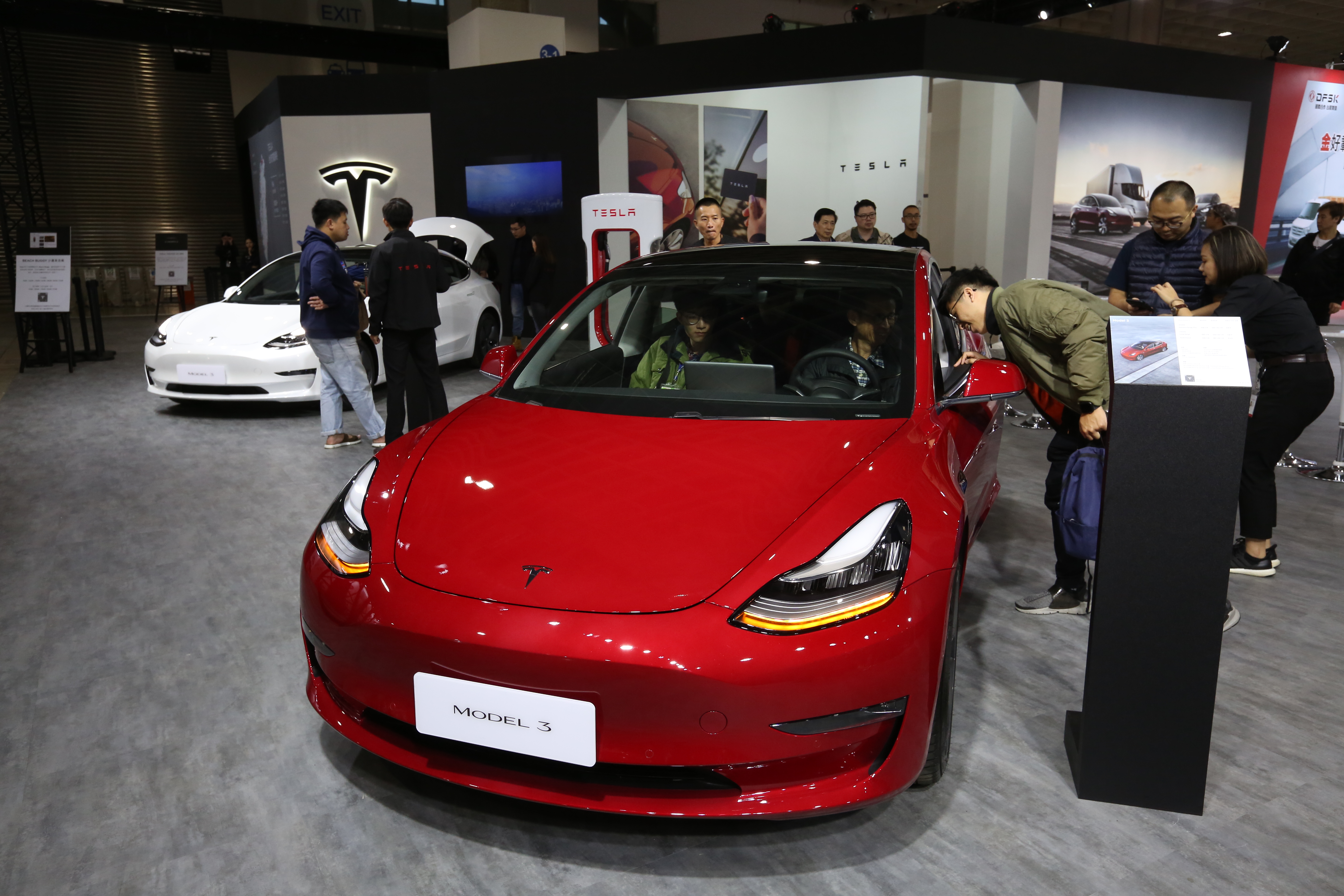 特斯拉Model 3單月銷量破千台。