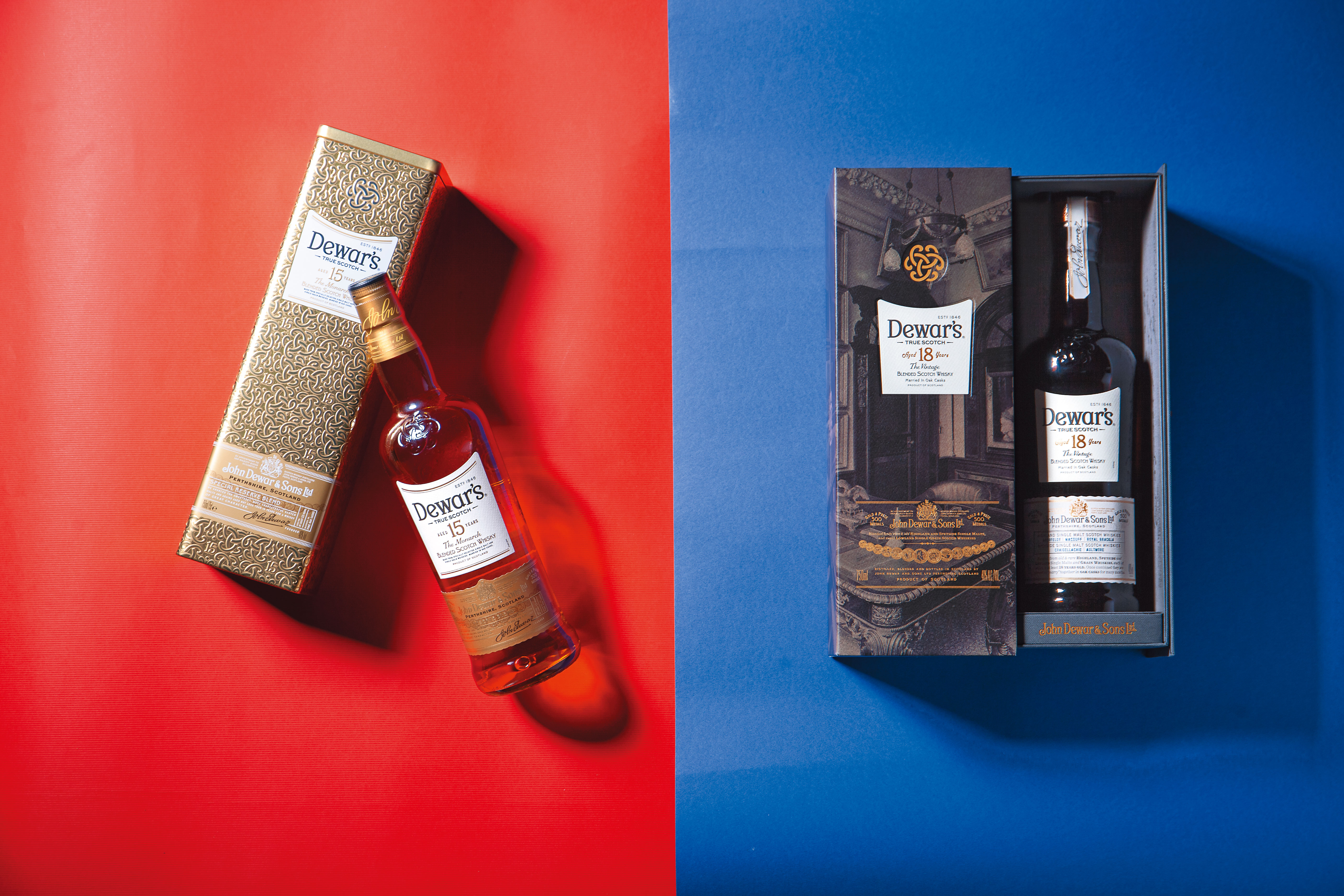 帝王18年蘇格蘭威士忌（右）是產品裡的中流砥柱。酒精度40％的帝王15年（左）是一款為東方人量身訂製的調和威士忌。