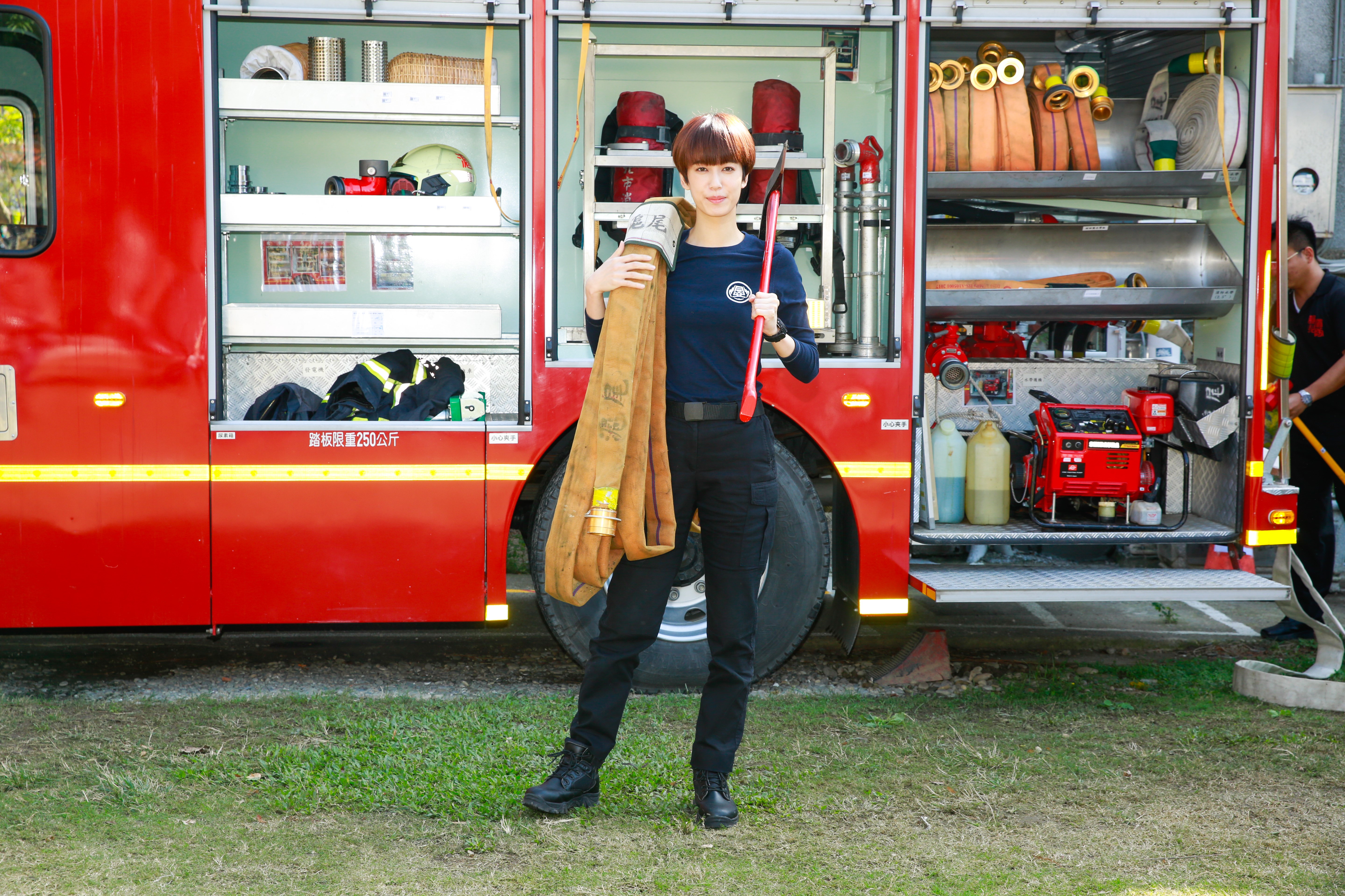 陳庭妮為了《火神的眼淚》剪掉多年長髮。