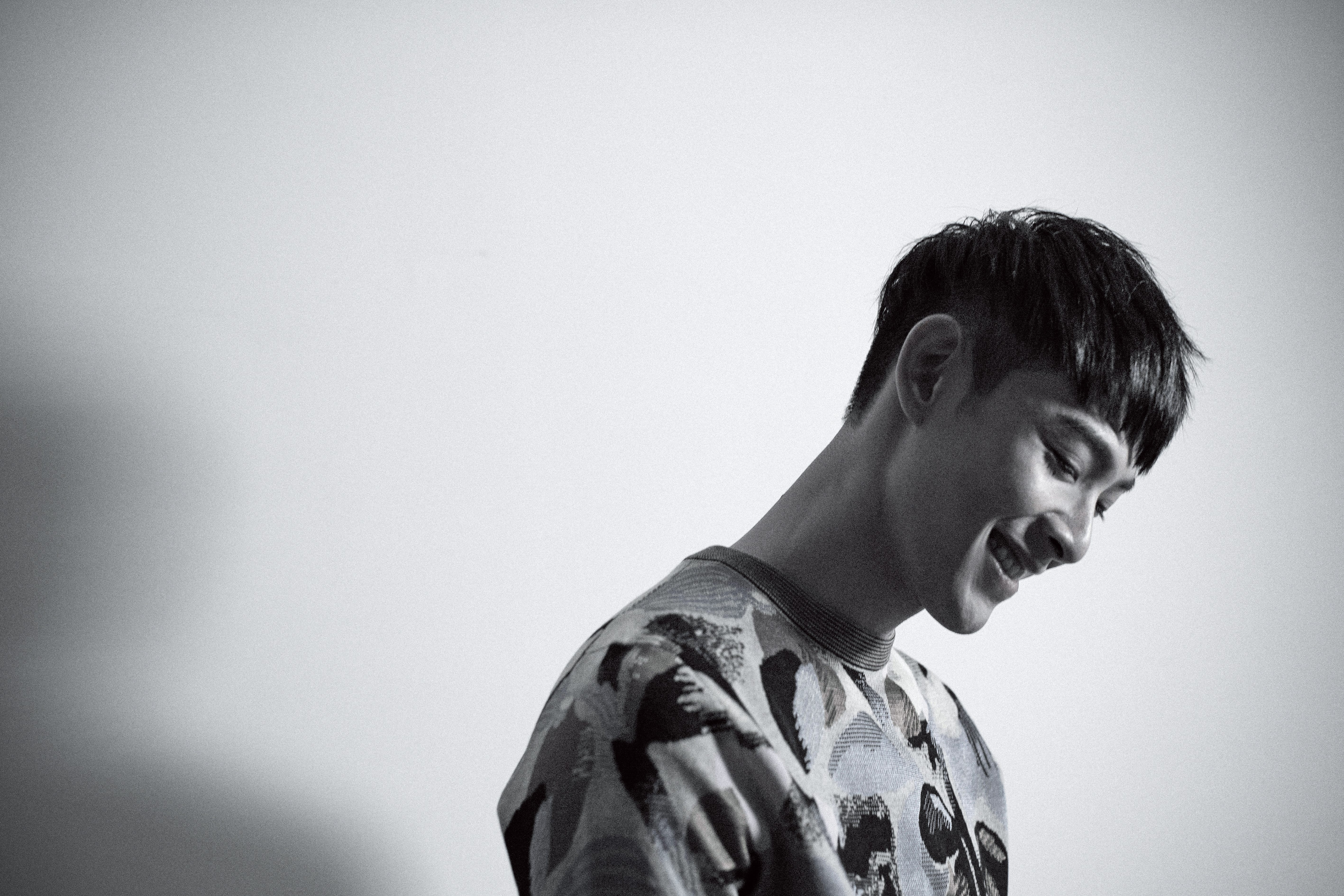 現實會讓人成長，有過不能工作的時候，連晨翔更珍惜開工的時刻，「我每天都很開心可以工作。」