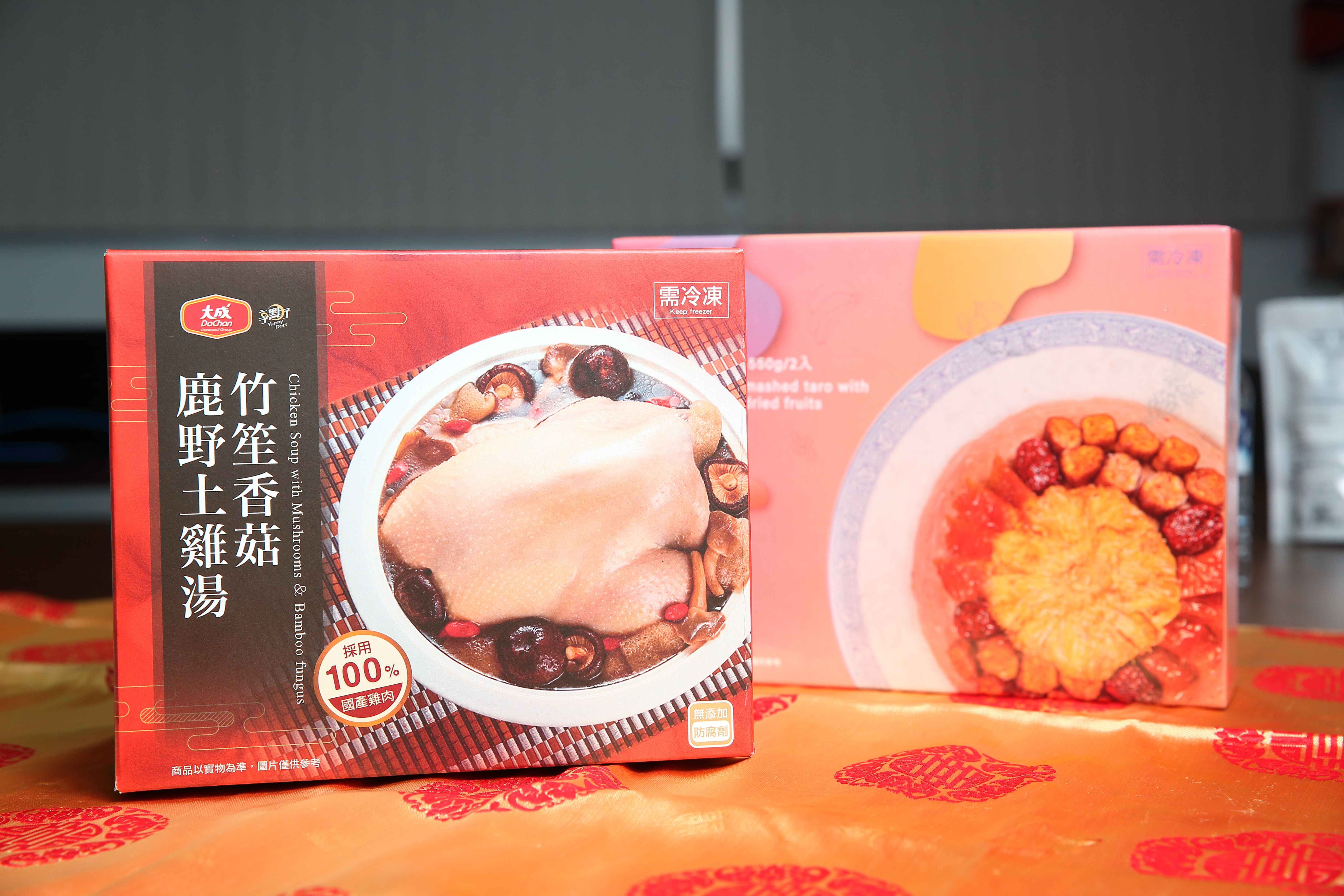 新光食品近年推出自有品牌「冷凍竹笙鹿野土雞湯」打進costco通路。（599元／2.6公斤）