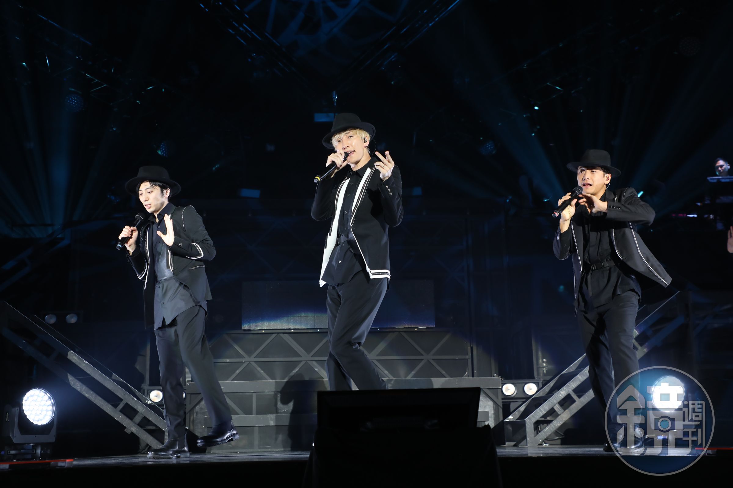 台灣場是w-inds.巡演最終場，不時感謝台迷對他們這些年來的支持。（G MUSIC提供）