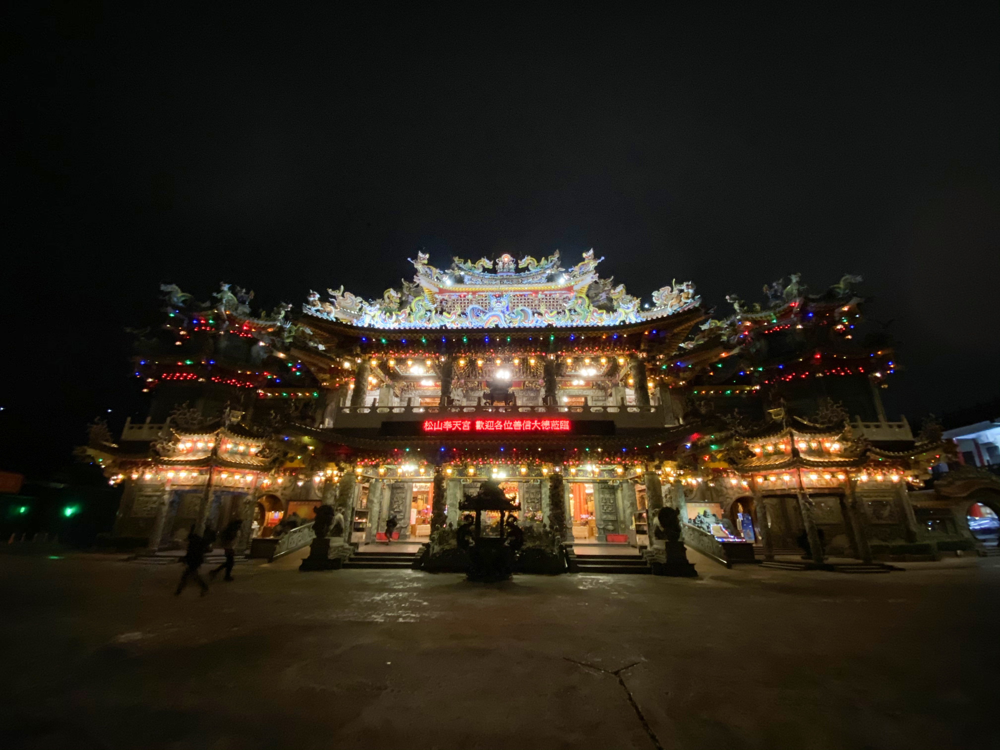 2019的好色辦桌在松山奉天宮的禮堂舉行。