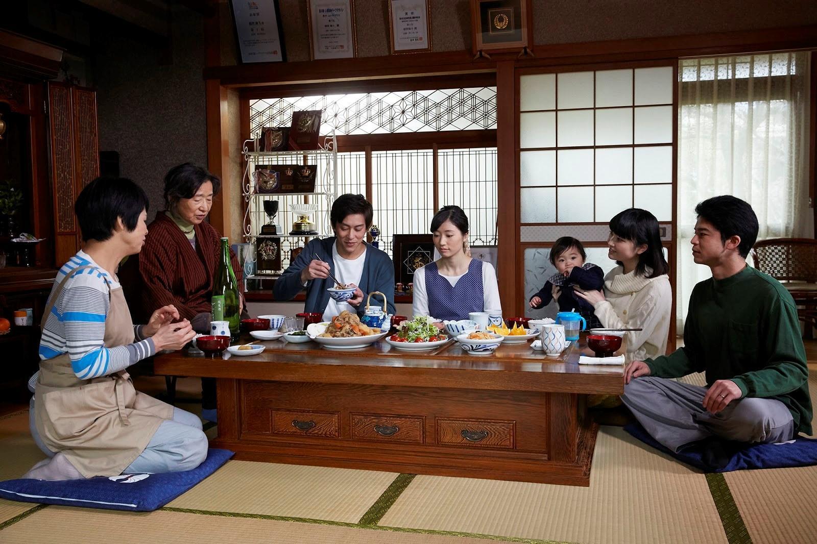 《與昨日同行》全片於新居濱市取景,當地居民大方出借民宅讓劇組拍攝。(可樂電影提供)