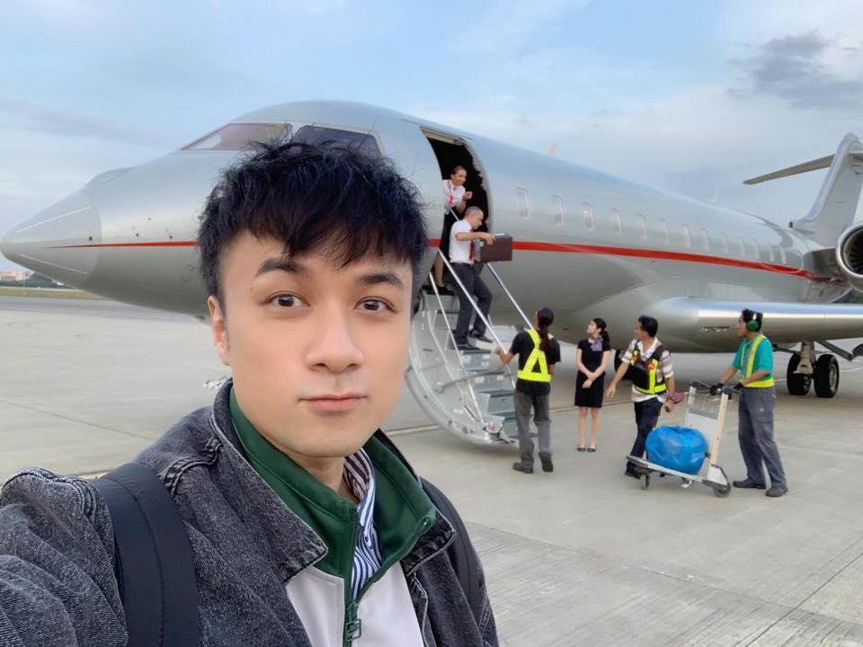 古巨基與女經紀人交往20年,到美國賭城登記結婚。(翻攝自古巨基臉書)