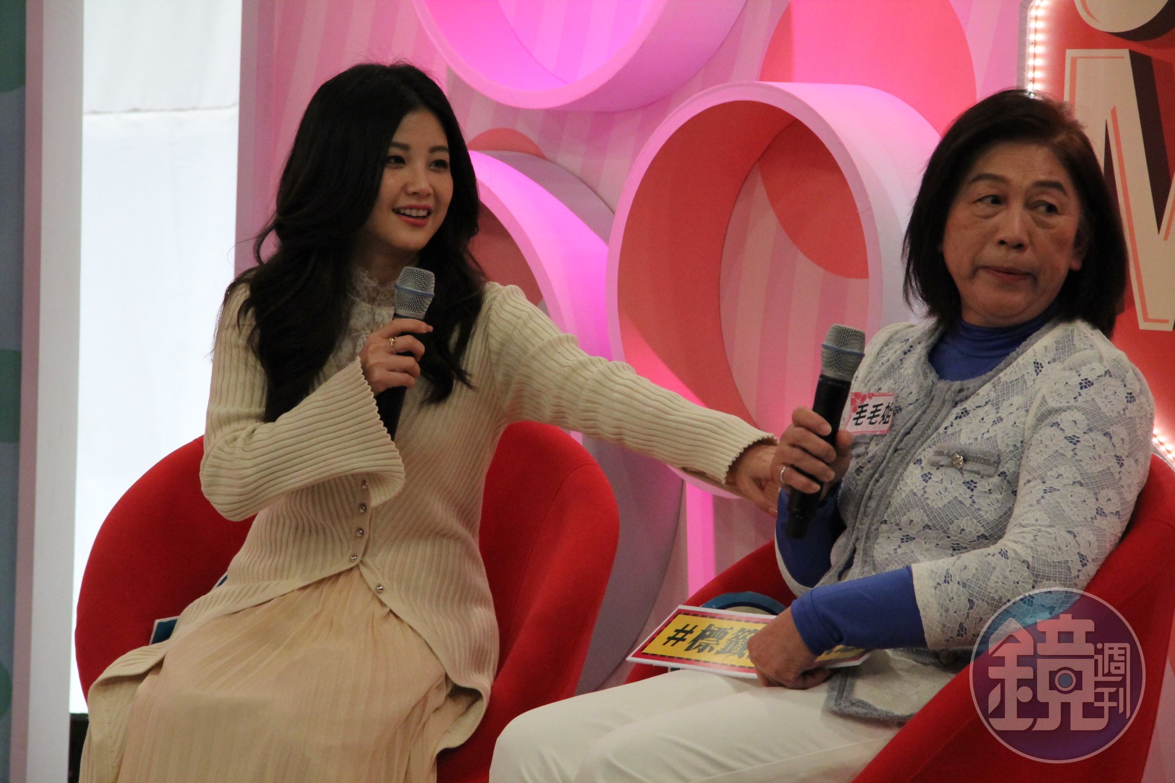 《聽媽媽的話》邀請到小Call與她婆婆「毛毛姐」，揭露自家超奇葩「婆媳問題」。（年代提供）