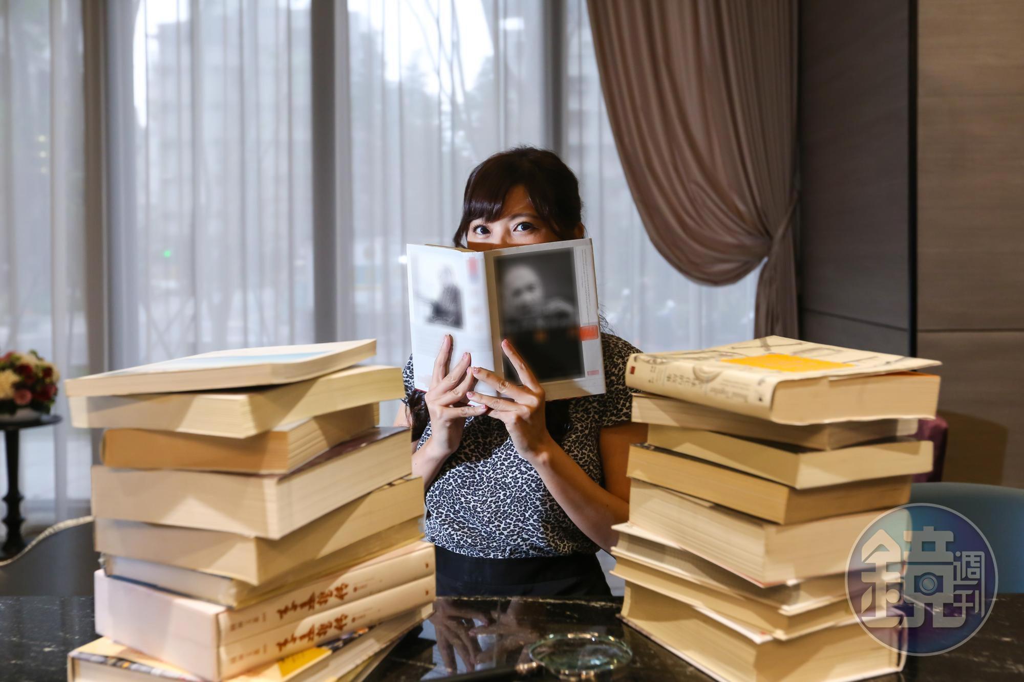 Miss Q大學到投顧公司打工體認到，買股賠錢可以改變一個人、甚至整個家庭。