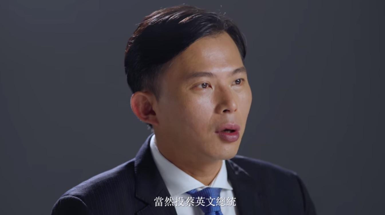 時代力量立委黃國昌今(9日)終於表態,今年的總統選舉「當然投蔡英文總統」。(翻攝自立法委員 黃國昌臉書)