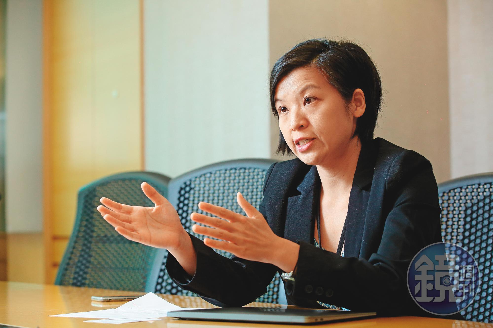 安聯台灣智慧基金經理人鍾安綾認為，新品改款題材將是接下來市場追逐焦點。