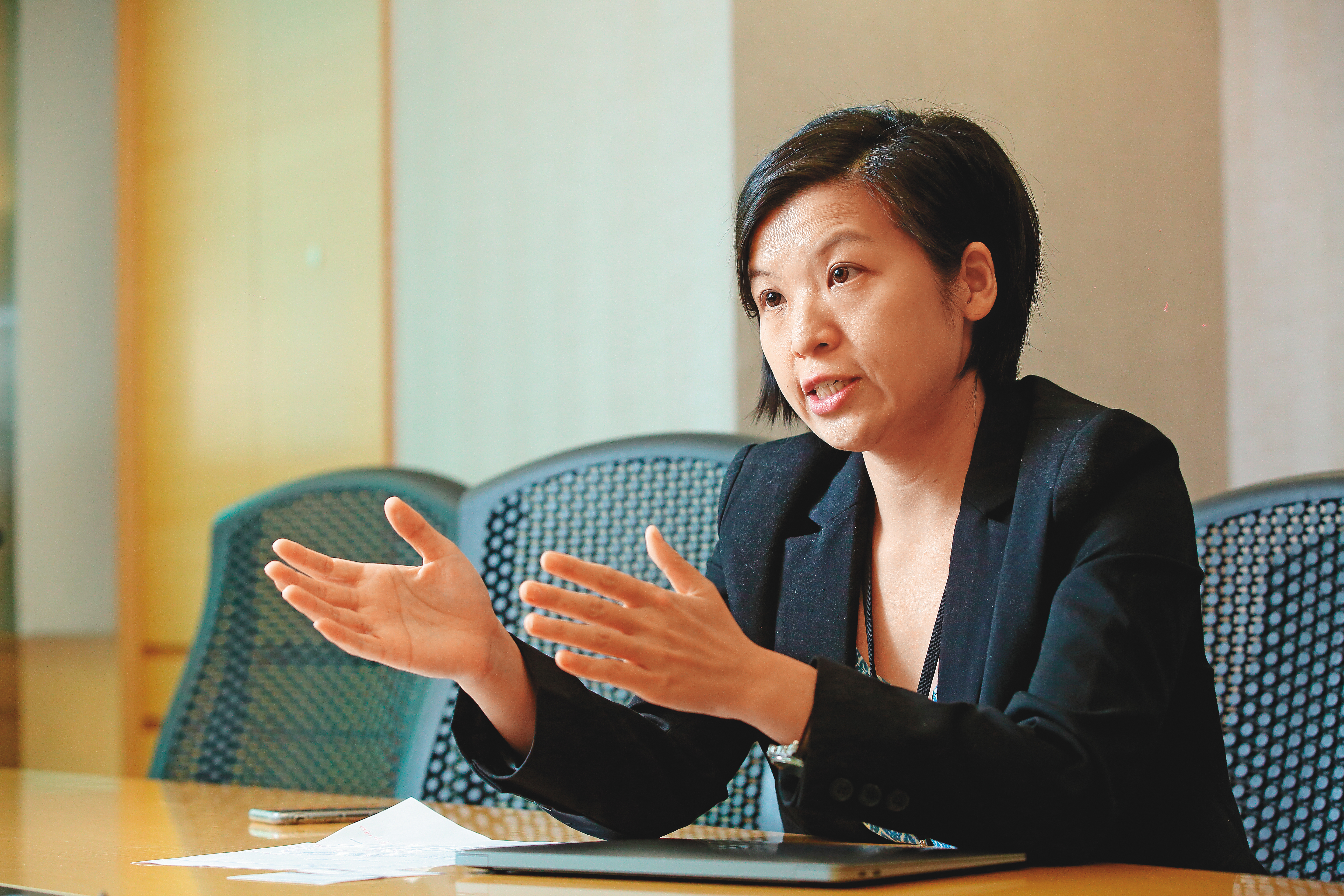 安聯台灣智慧基金經理人鍾安綾認為,新品改款題材將是接下來市場追逐焦點。