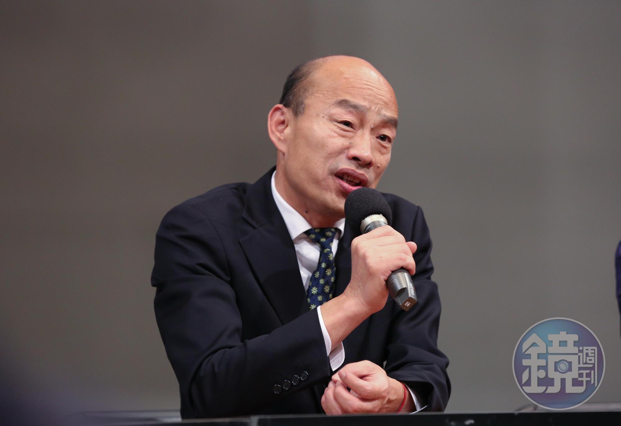 宋楚瑜提到上個月29日總統辯論會,他70幾歲從頭到尾都沒有動,但是韓國瑜(圖)站不了幾分鐘就要坐下,體力比他還差。