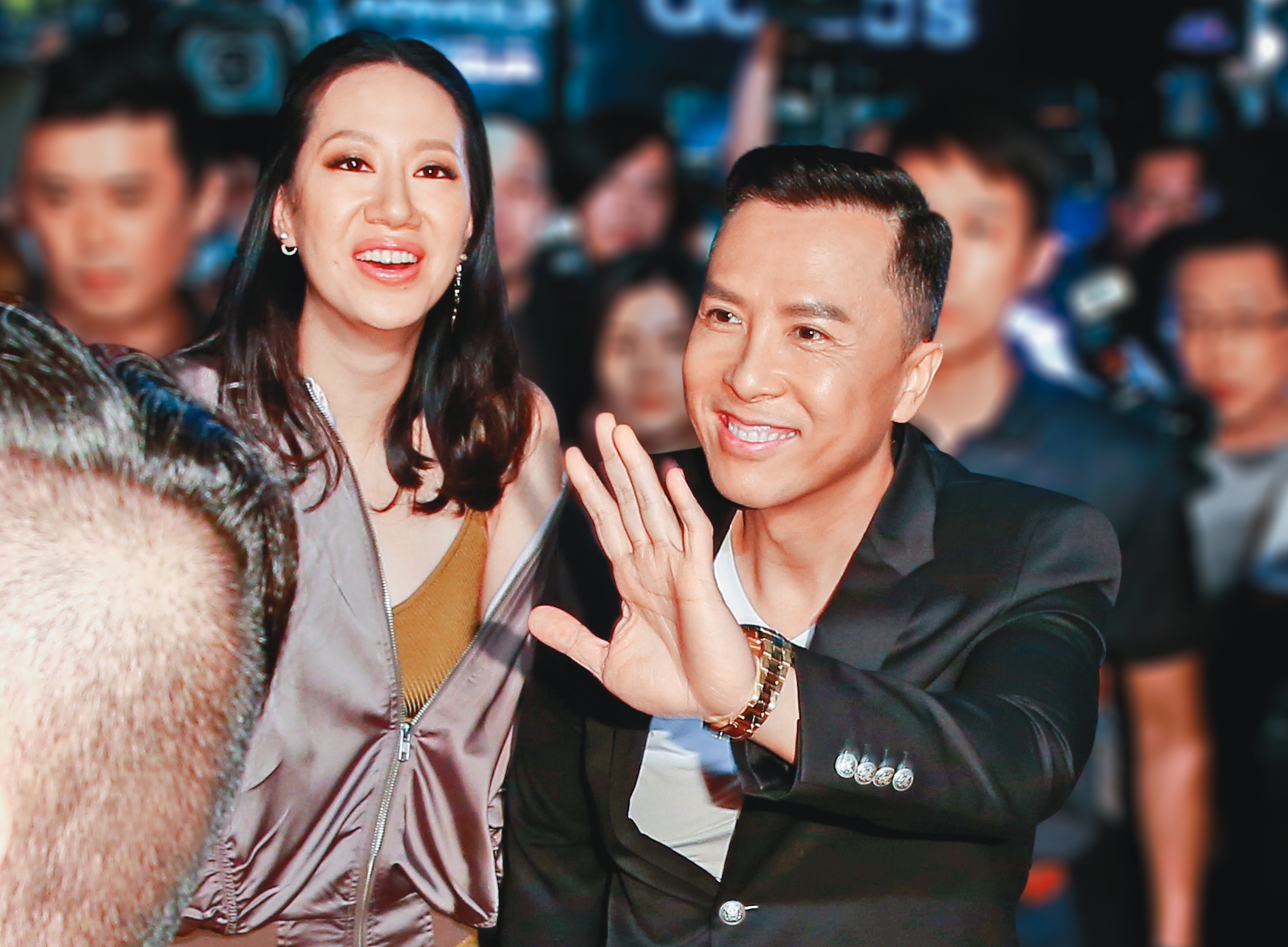 只要有甄子丹出現的地方，太太汪詩詩也會隨行，兩人出席活動總是寸步不離，媒體尤其更愛捕捉汪詩詩的身影。