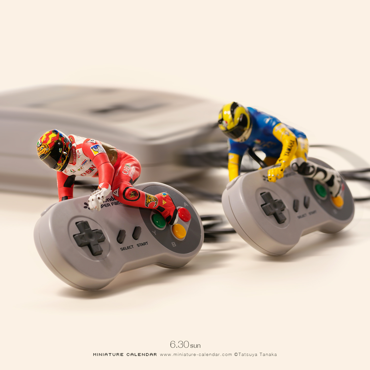 超任牌機車。（翻攝自MINIATURE CALENDAR）