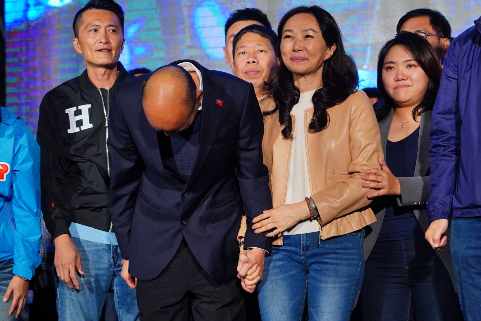 韓國瑜在總統大選中，慘敗尋求連任的蔡英文達265萬票。