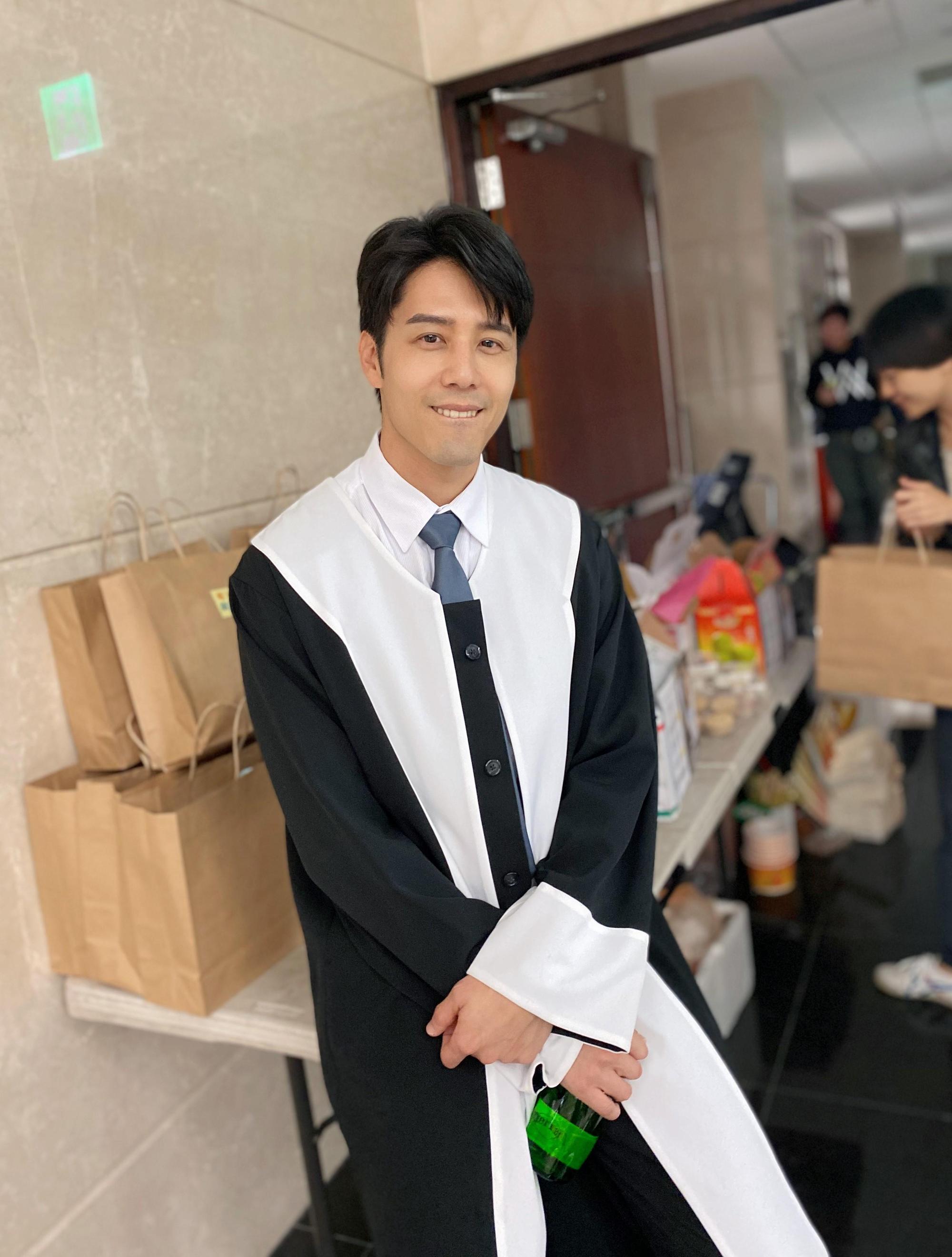 胡宇威在新戲《王牌辯護人》中挑戰律師角色。(寶麗來國際娛樂提供)