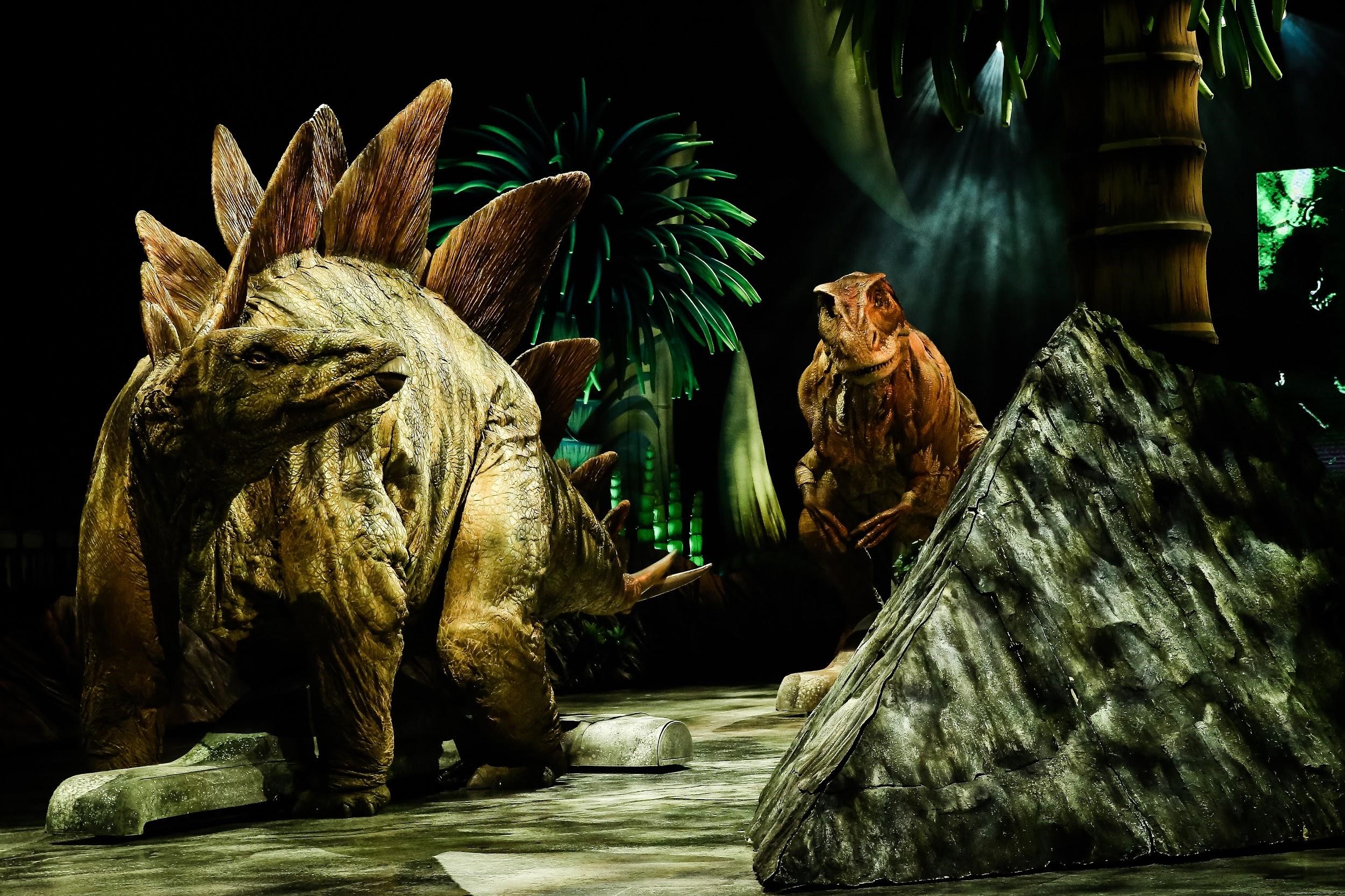 《與恐龍共舞》實境秀中的恐龍總造價約新台幣30億元,恐龍重量愈重、製作成本愈高。