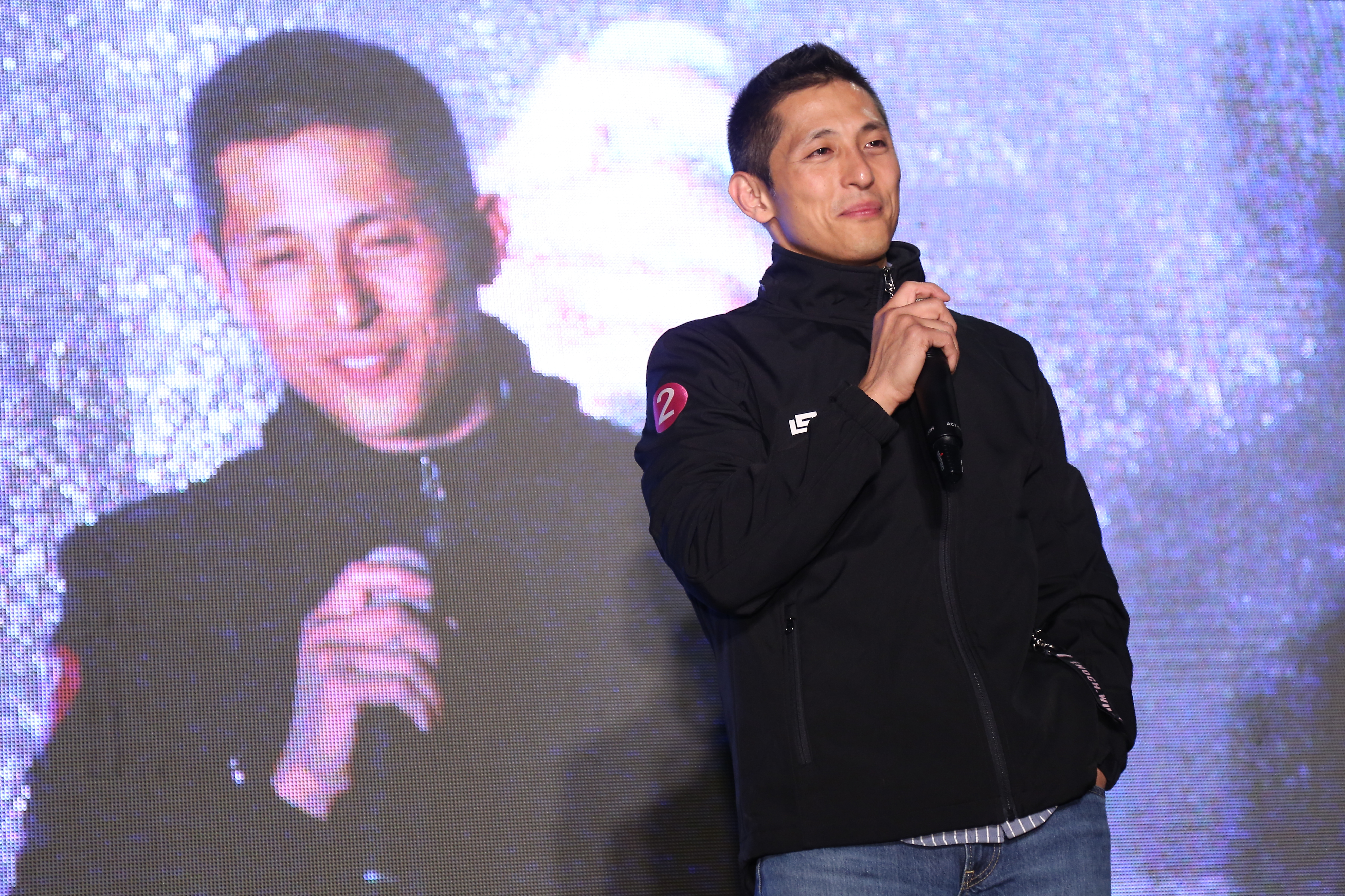 因投入選戰，吳怡農的帥氣外型逐漸累積高人氣，也讓許多人好奇他的擇偶條件。