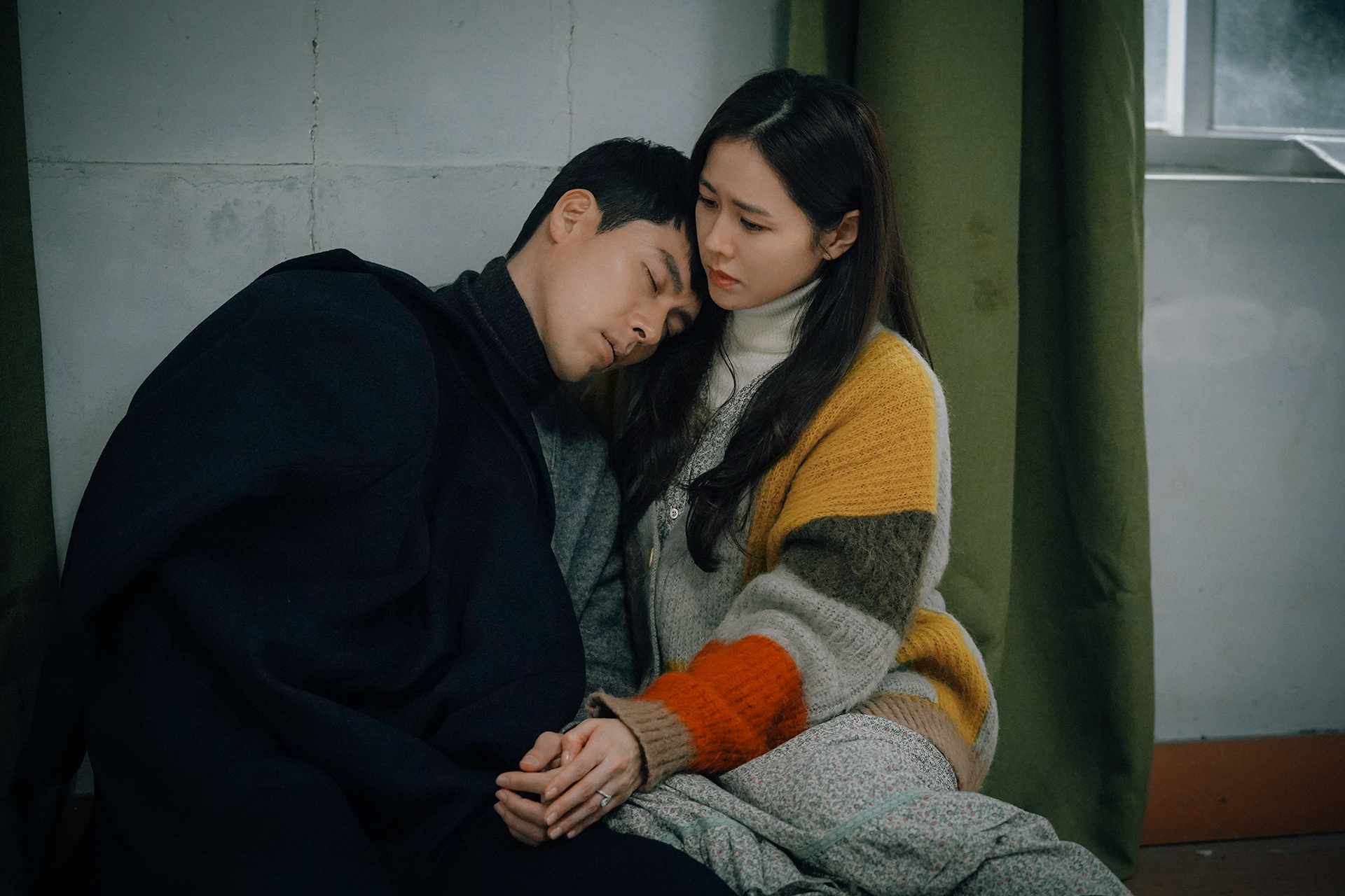 玄彬與孫藝真合作《愛的迫降》，收視率節節升高。（Netflix提供）