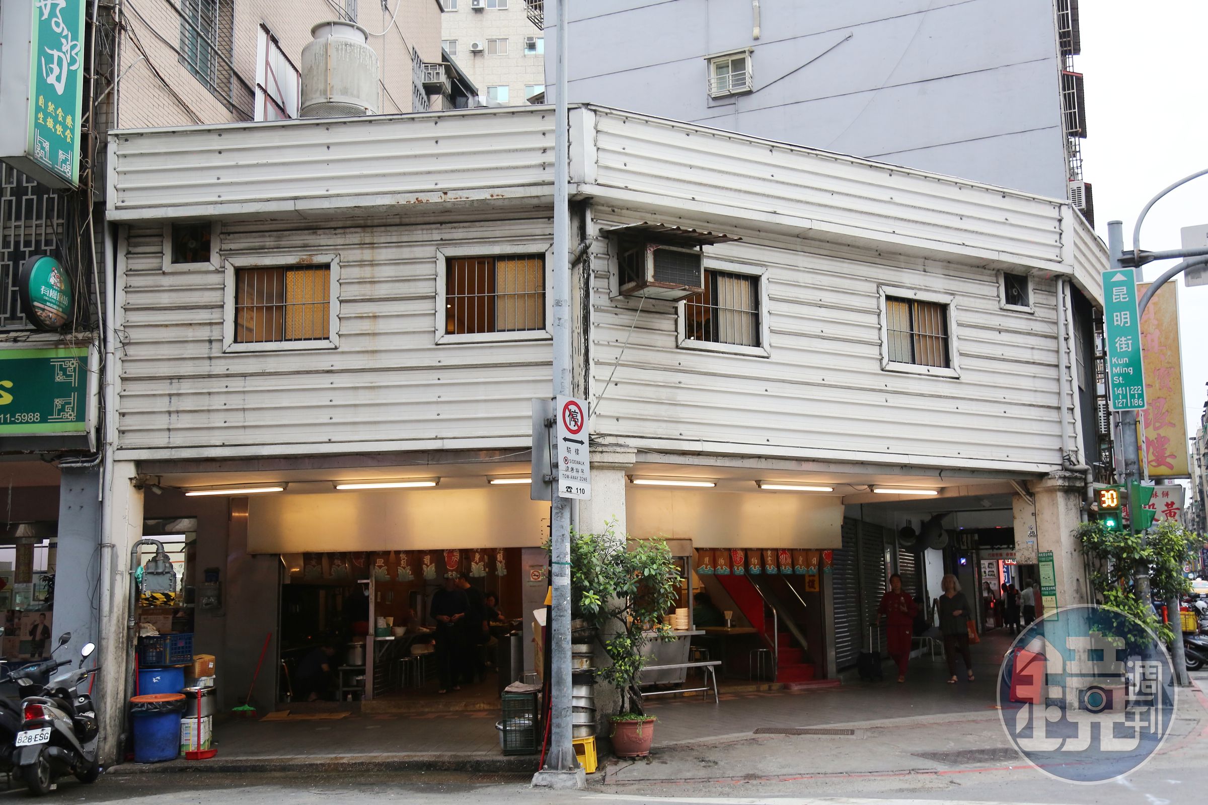 西門町無名日本料理店沒有招牌，相當低調。