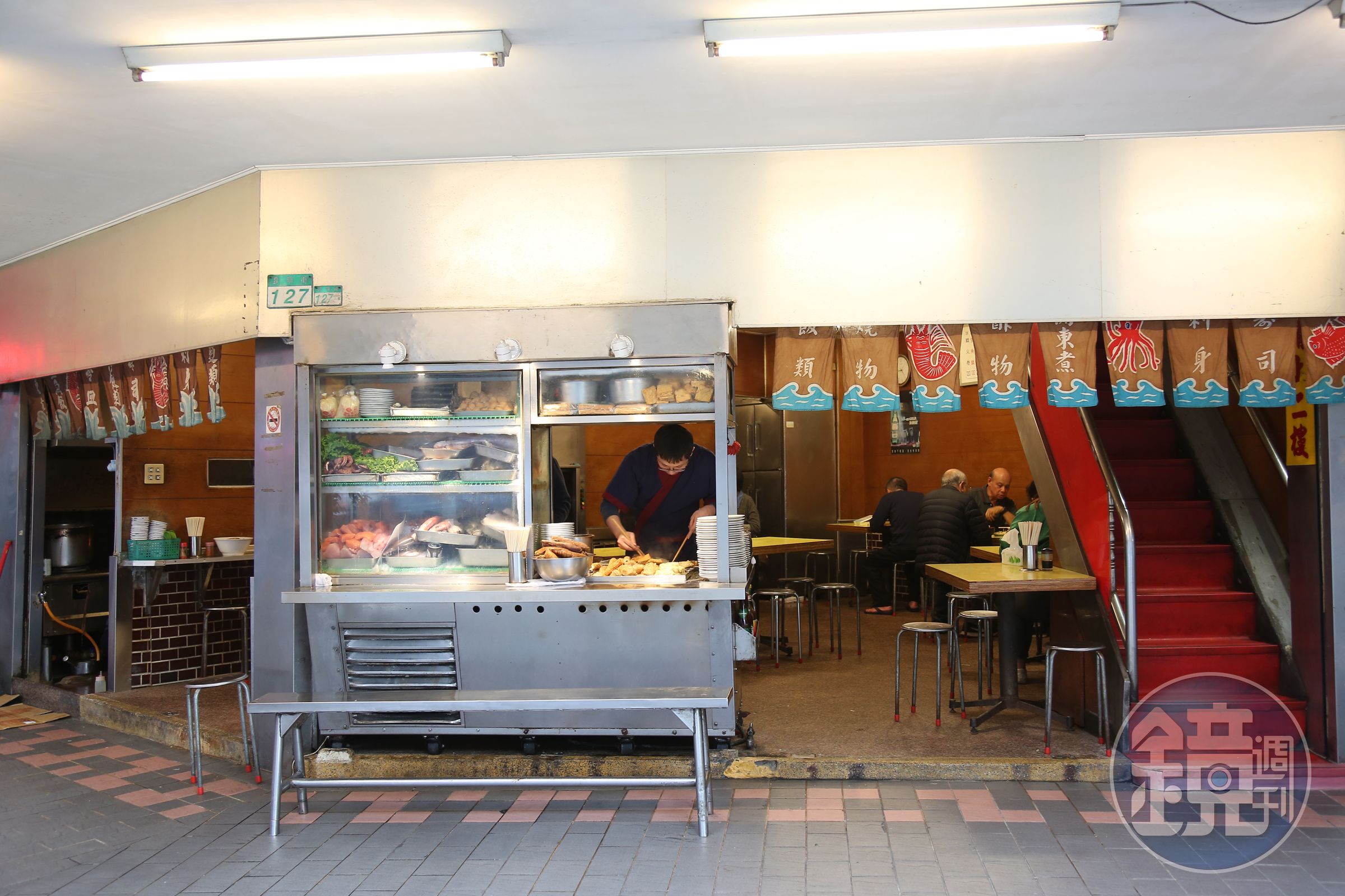 3西門町無名日本料理店沒有華麗裝潢，吃的是回憶和熟悉。