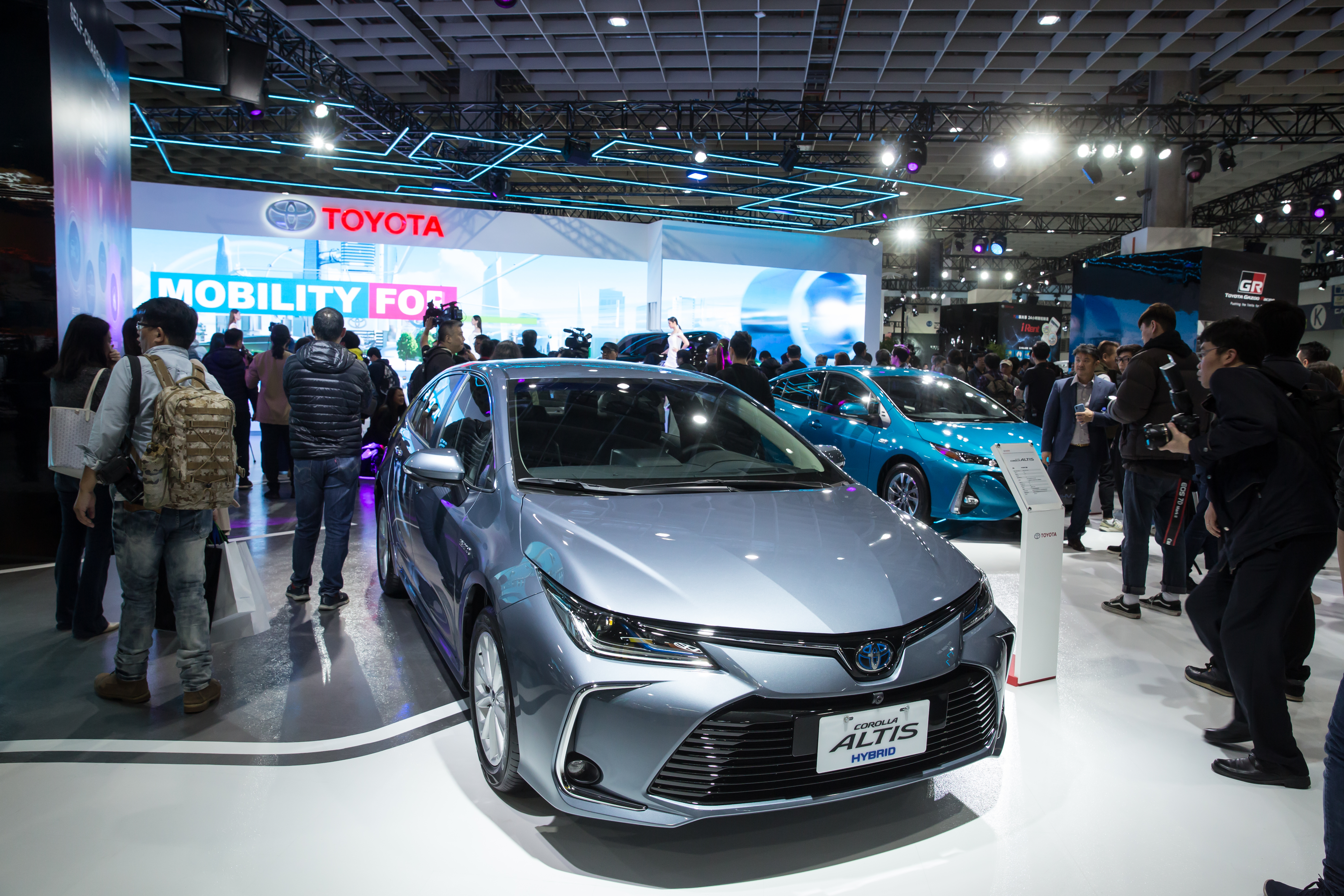 謝祖武的投資觀念保守，但他勤做功課買股，近一年操作的「和泰車」獲利有60%。