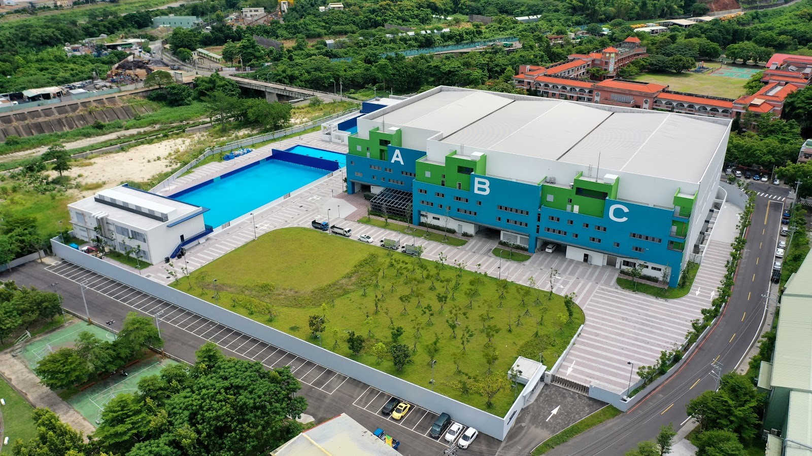 「中台灣影視基地」從構想到完成大約10年，前後歷經3位市長。（台中市新聞局提供）