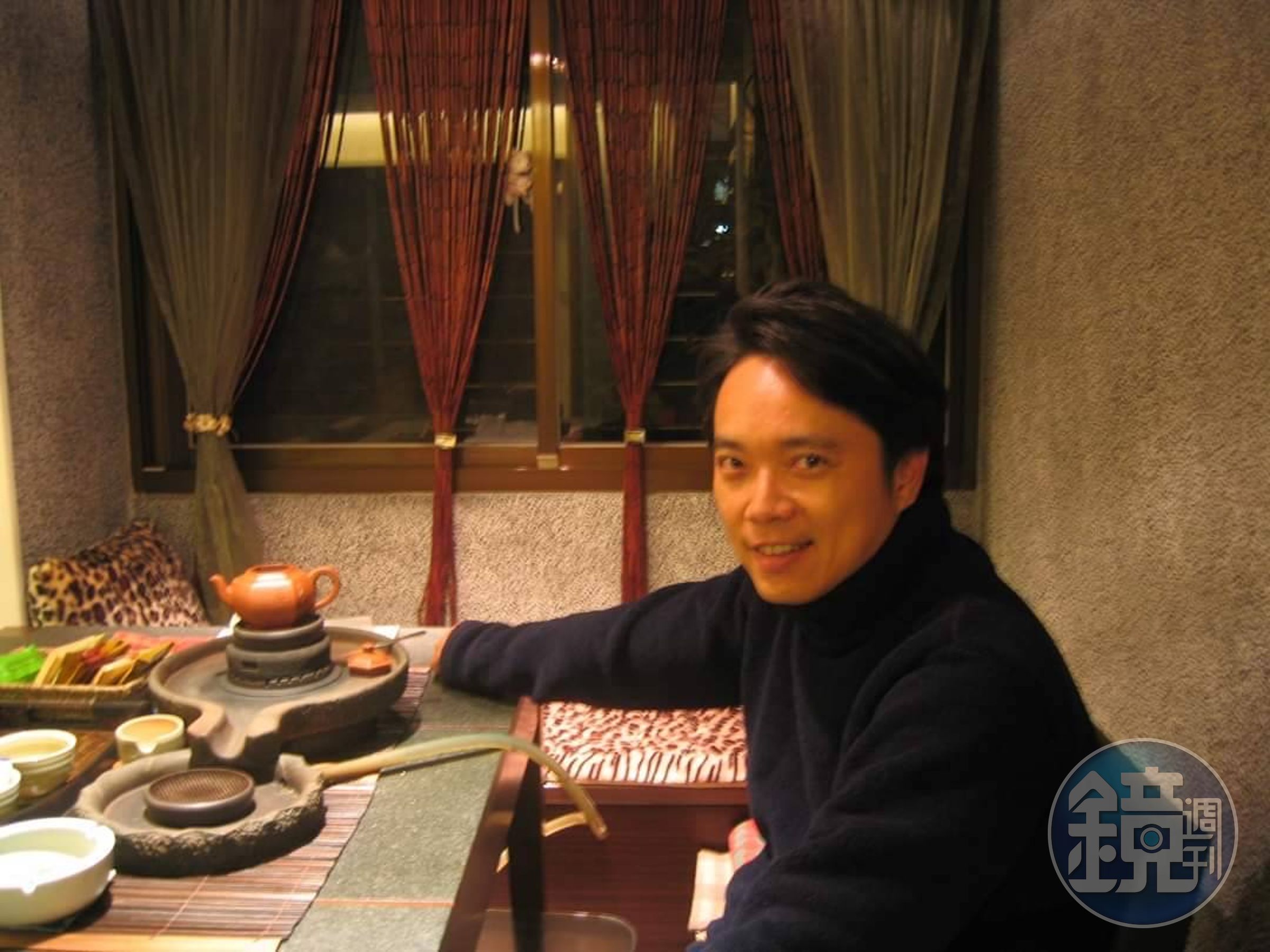 退伍後，林啟聖到建商做土地開發，不到30歲，年收已突破百萬。（林啟聖提供）