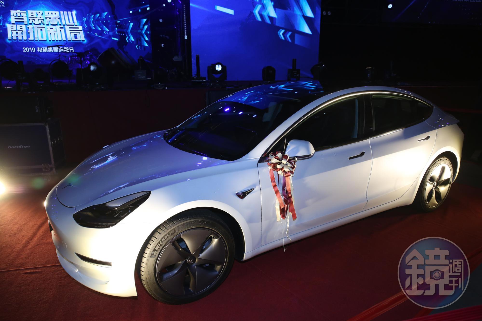 和碩在南港展覽館席開803桌，桌數創新高，最大獎為Tesla Model 3。