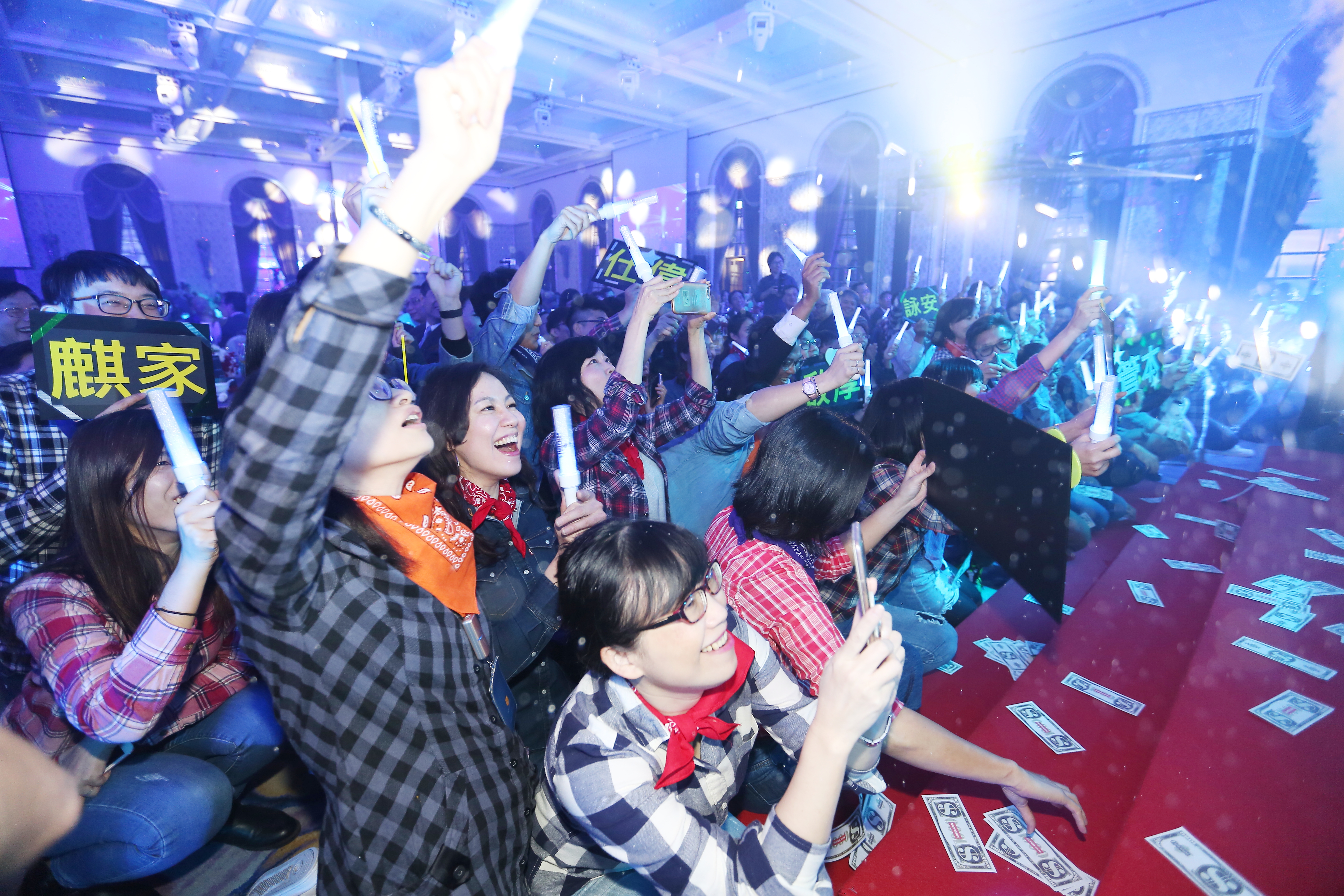 和泰車銷售成績極佳，「在和泰工作一年，就可以領兩年薪水。」圖為2020年和泰車今年初的尾牙宴。